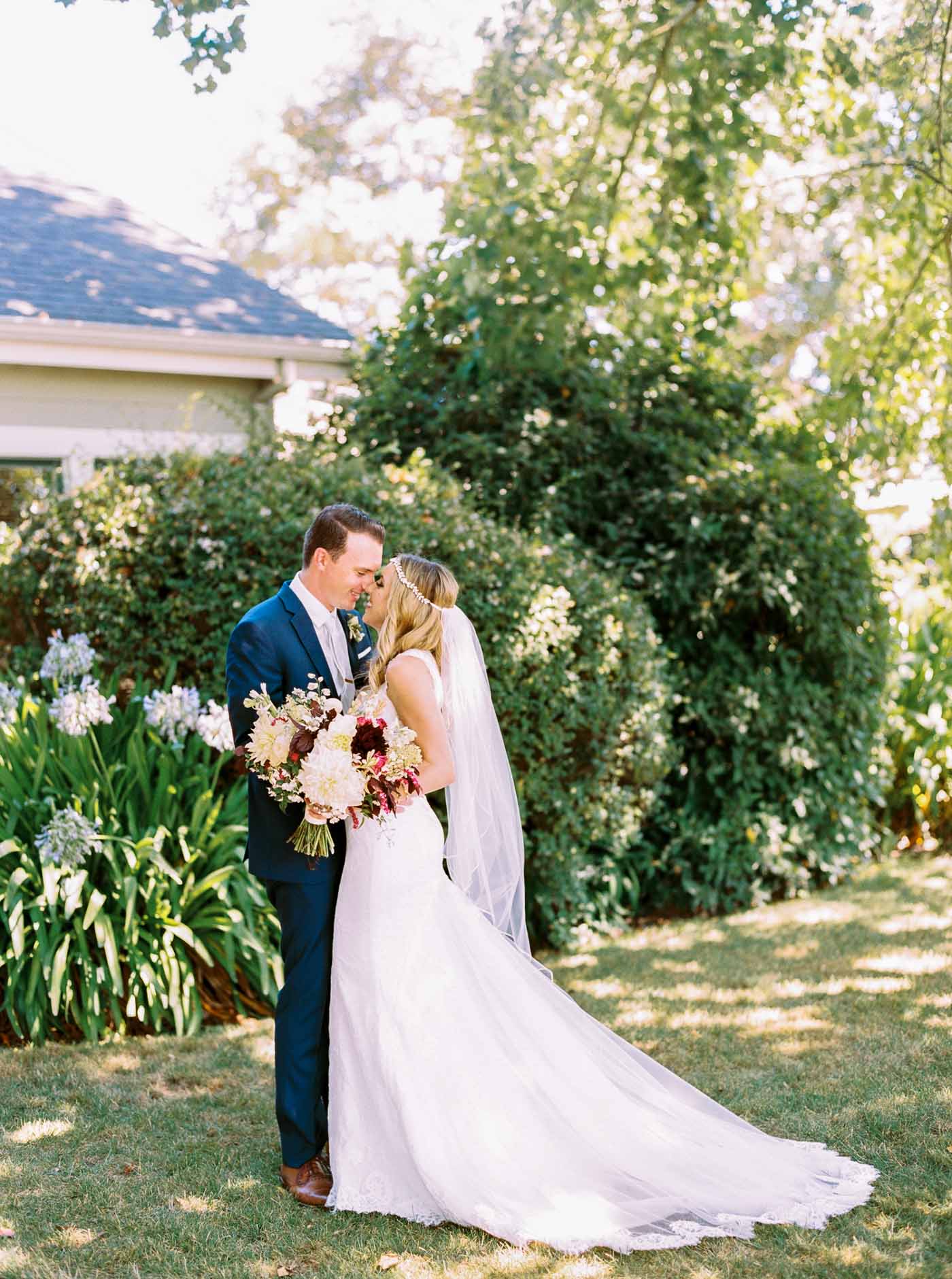 Danielle Poff Photography
http://www.daniellepoff.com