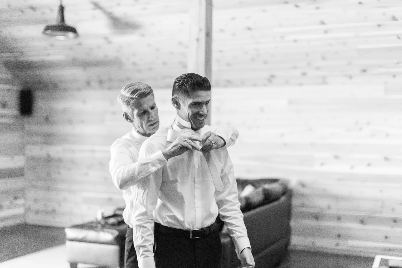 Danielle Poff Photography 
http://www.daniellepoff.com