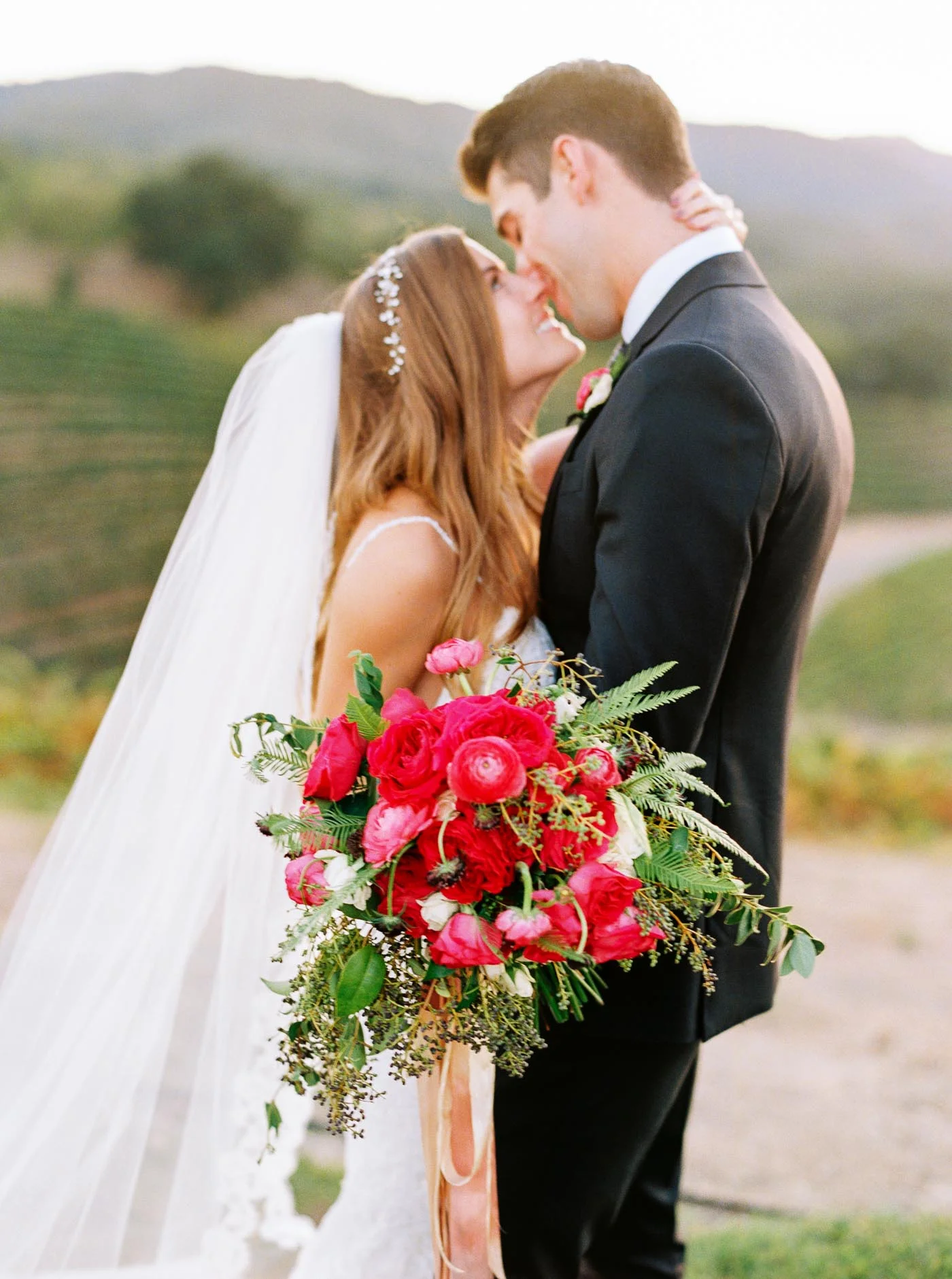 Danielle Poff Photography 
http://www.daniellepoff.com