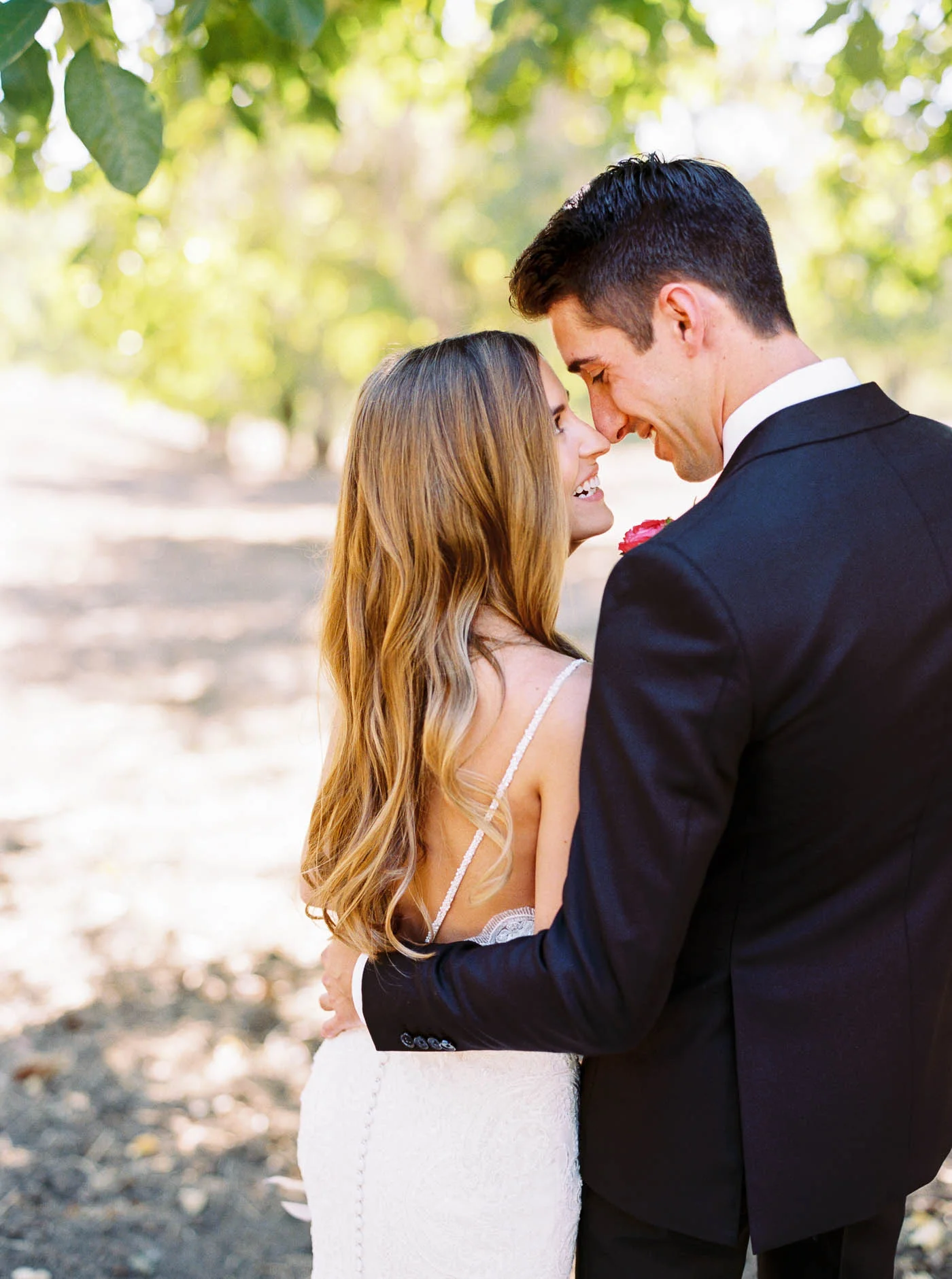 Danielle Poff Photography 
http://www.daniellepoff.com
