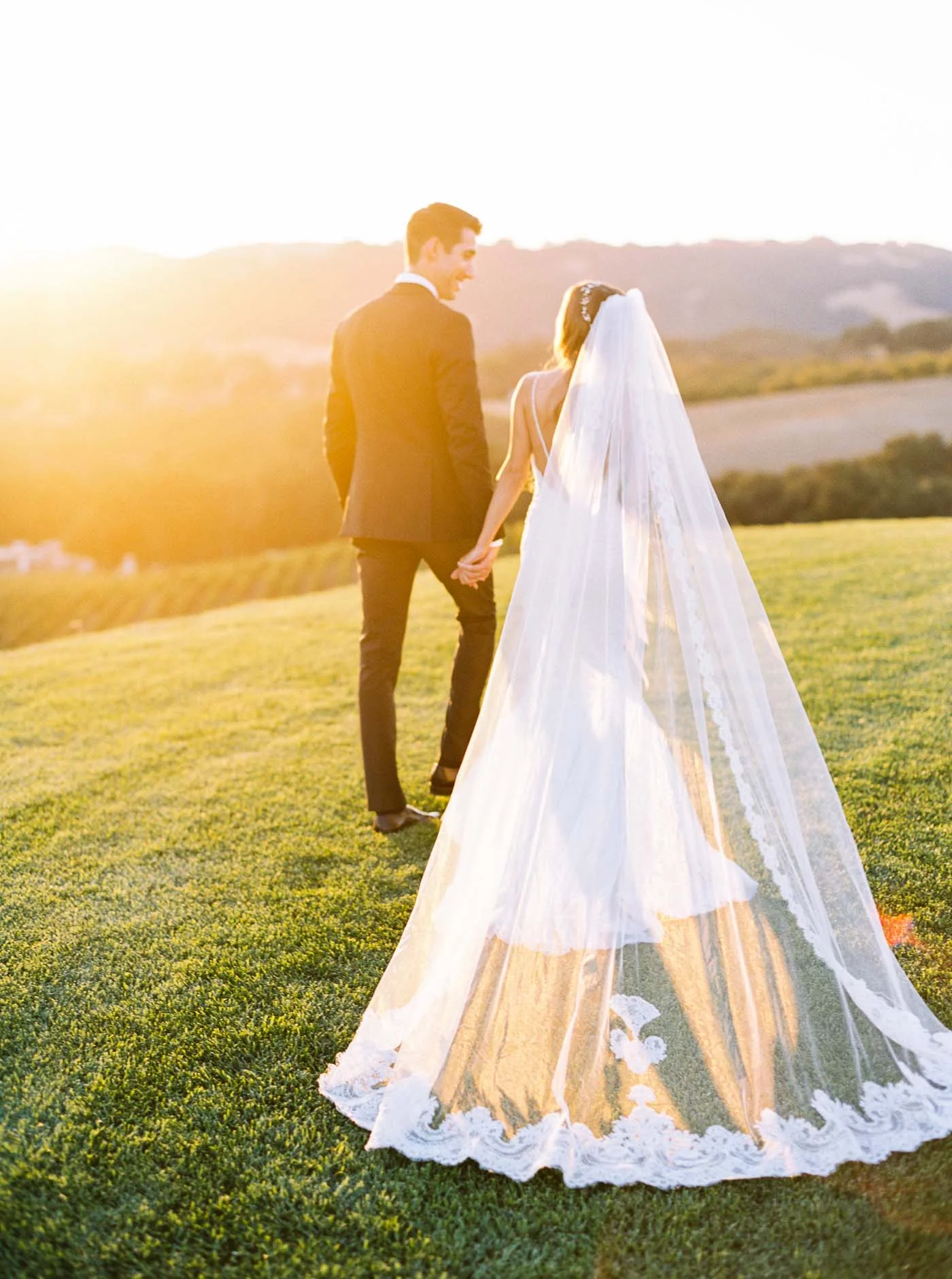 Danielle Poff Photography 
http://www.daniellepoff.com