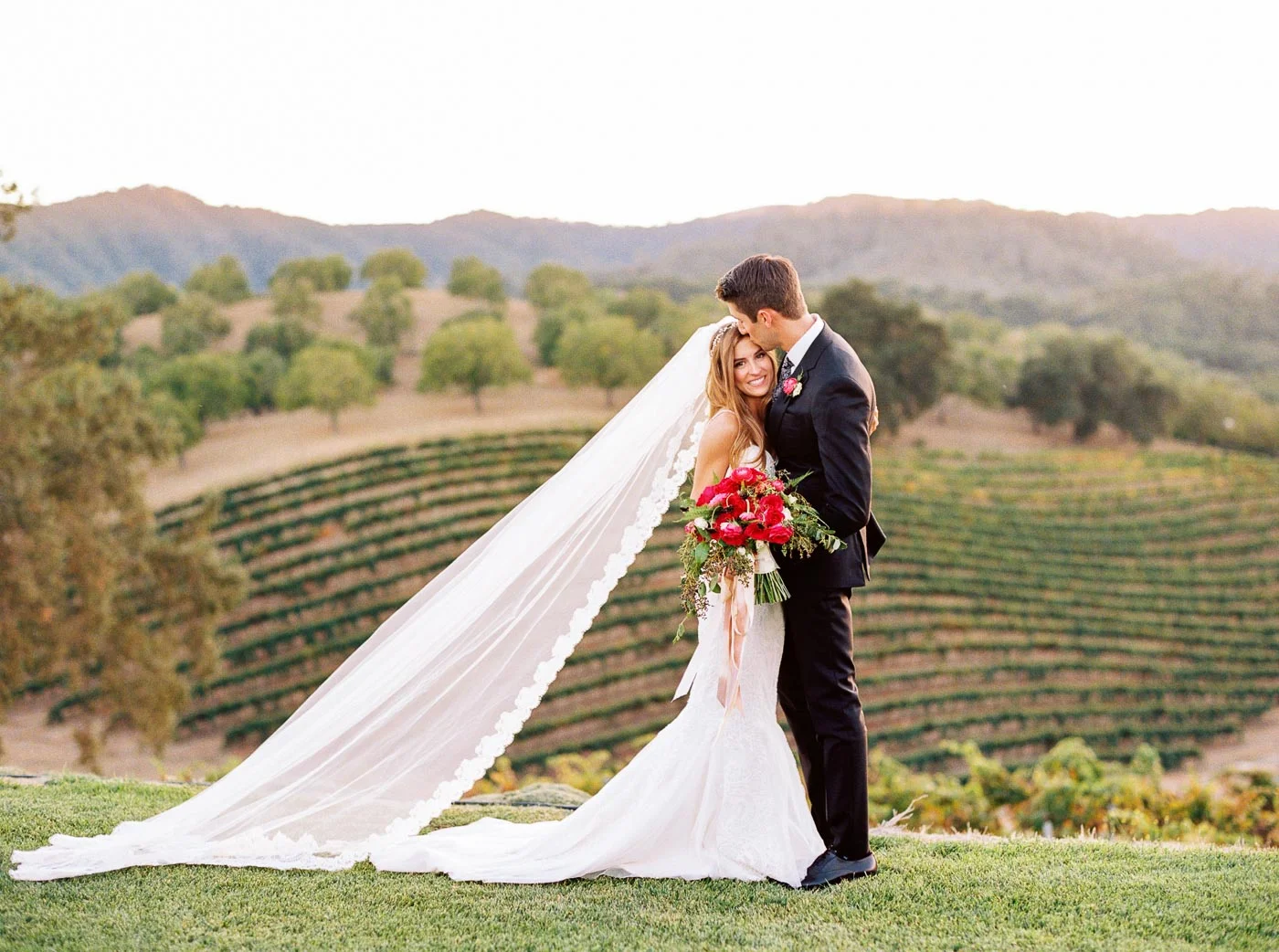Danielle Poff Photography 
http://www.daniellepoff.com