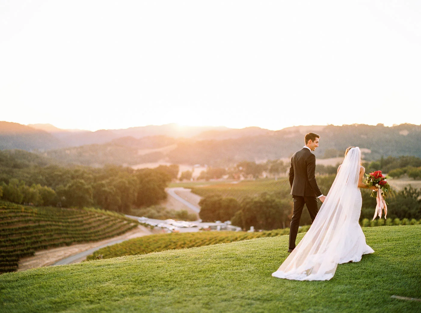 Danielle Poff Photography 
http://www.daniellepoff.com