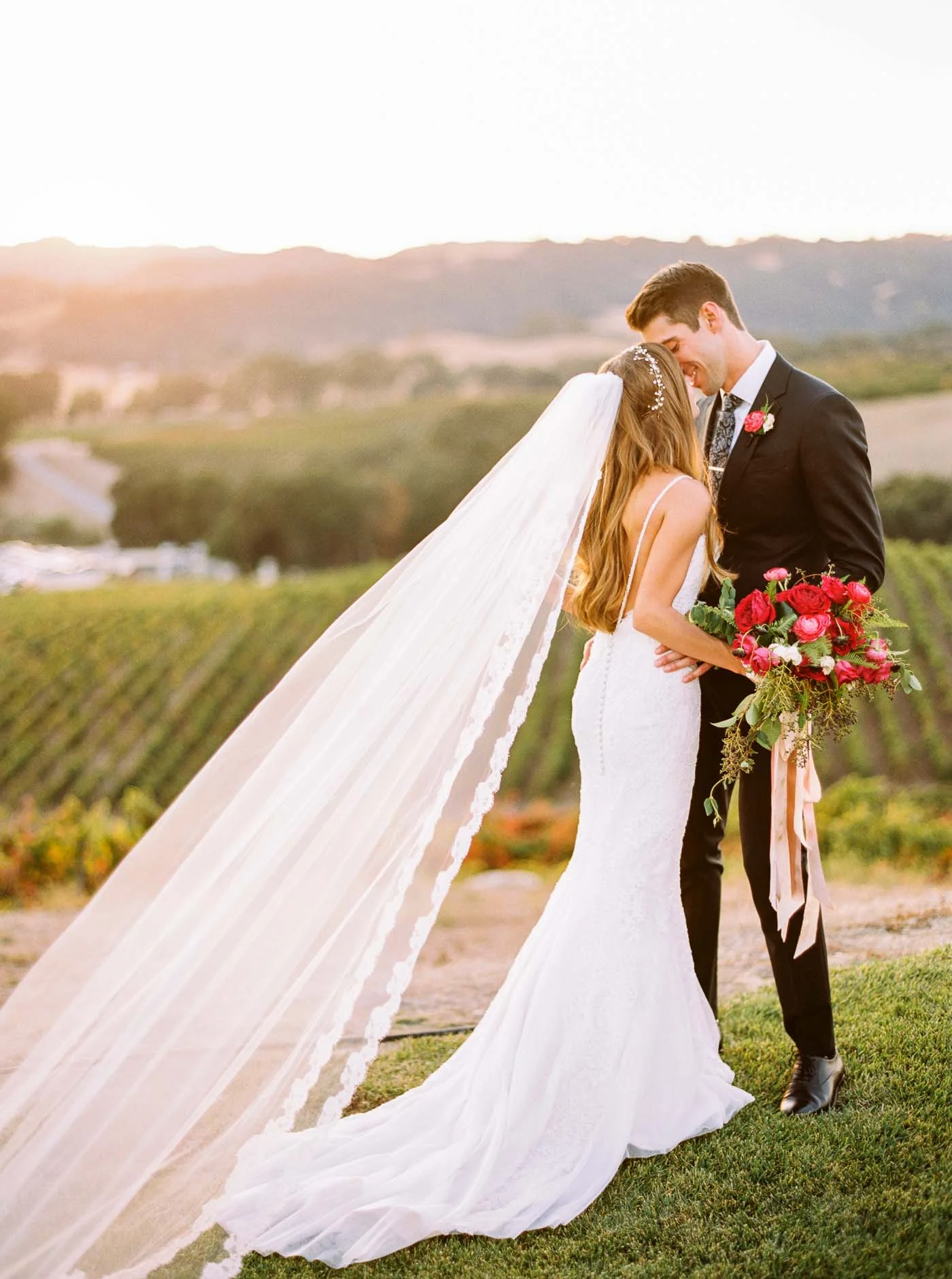 Danielle Poff Photography 
http://www.daniellepoff.com