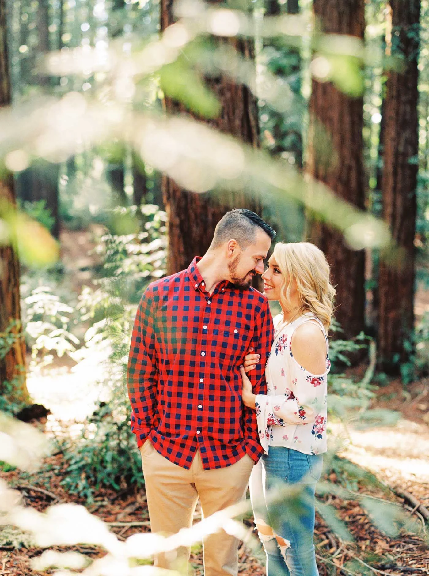 Danielle Poff Photography 
http://www.daniellepoff.com