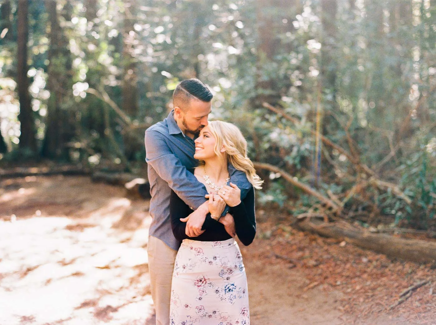 Danielle Poff Photography 
http://www.daniellepoff.com