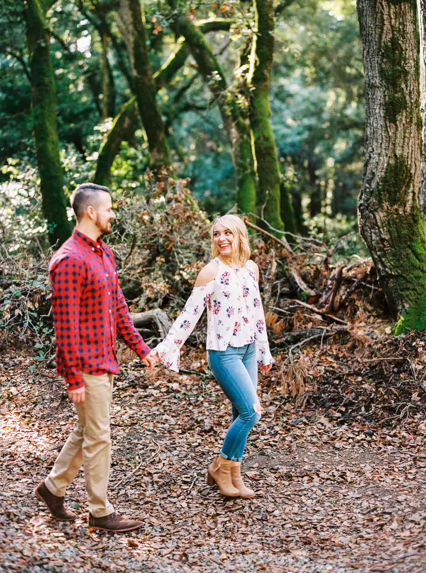 Danielle Poff Photography 
http://www.daniellepoff.com
