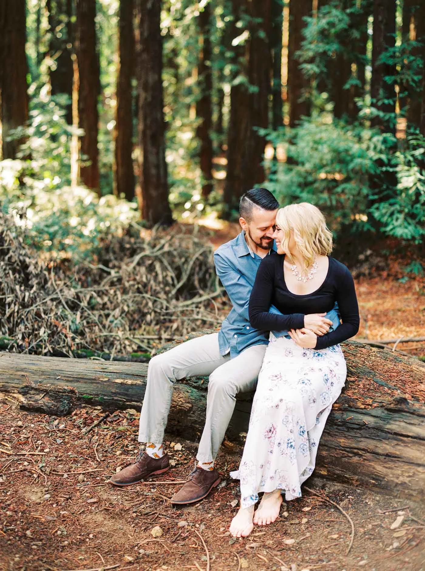 Danielle Poff Photography 
http://www.daniellepoff.com