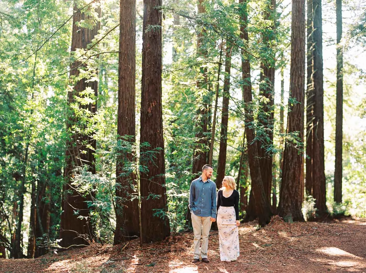 Danielle Poff Photography 
http://www.daniellepoff.com
