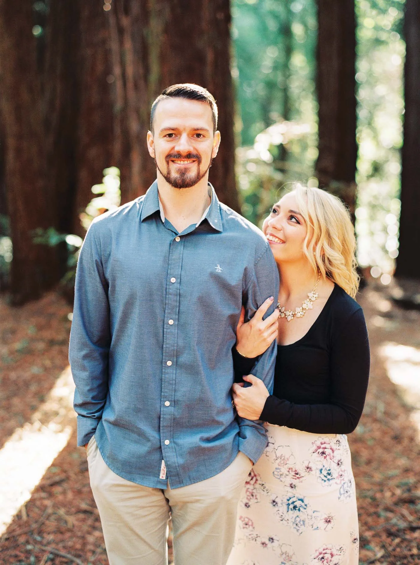 Danielle Poff Photography 
http://www.daniellepoff.com