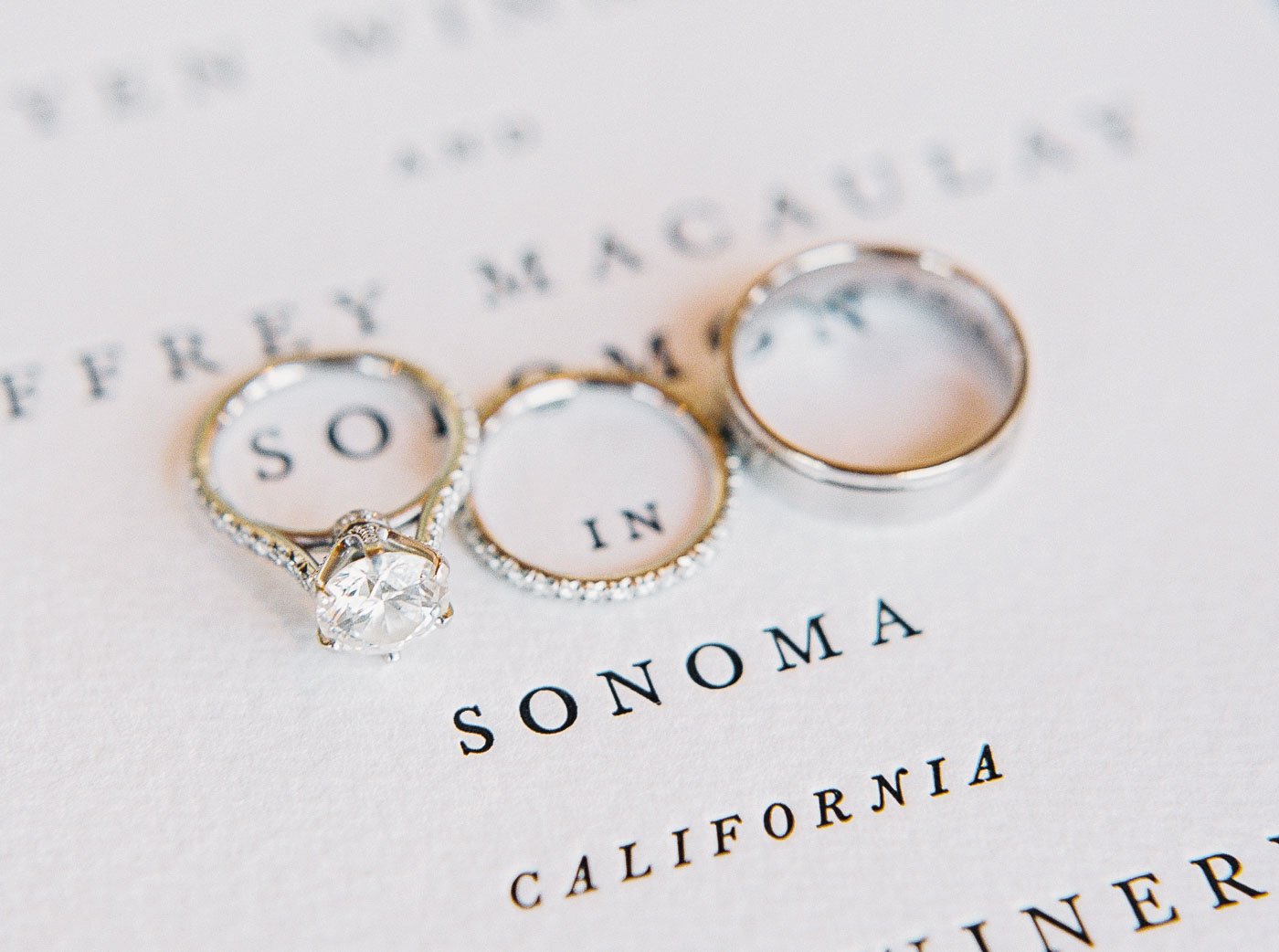 Danielle Poff Photography
http://www.daniellepoff.com