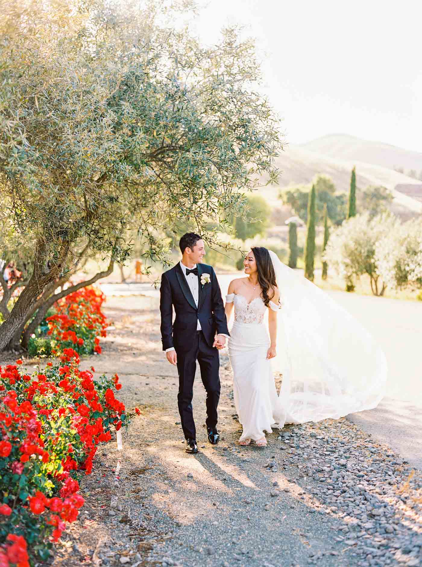 Danielle Poff Photography
http://www.daniellepoff.com