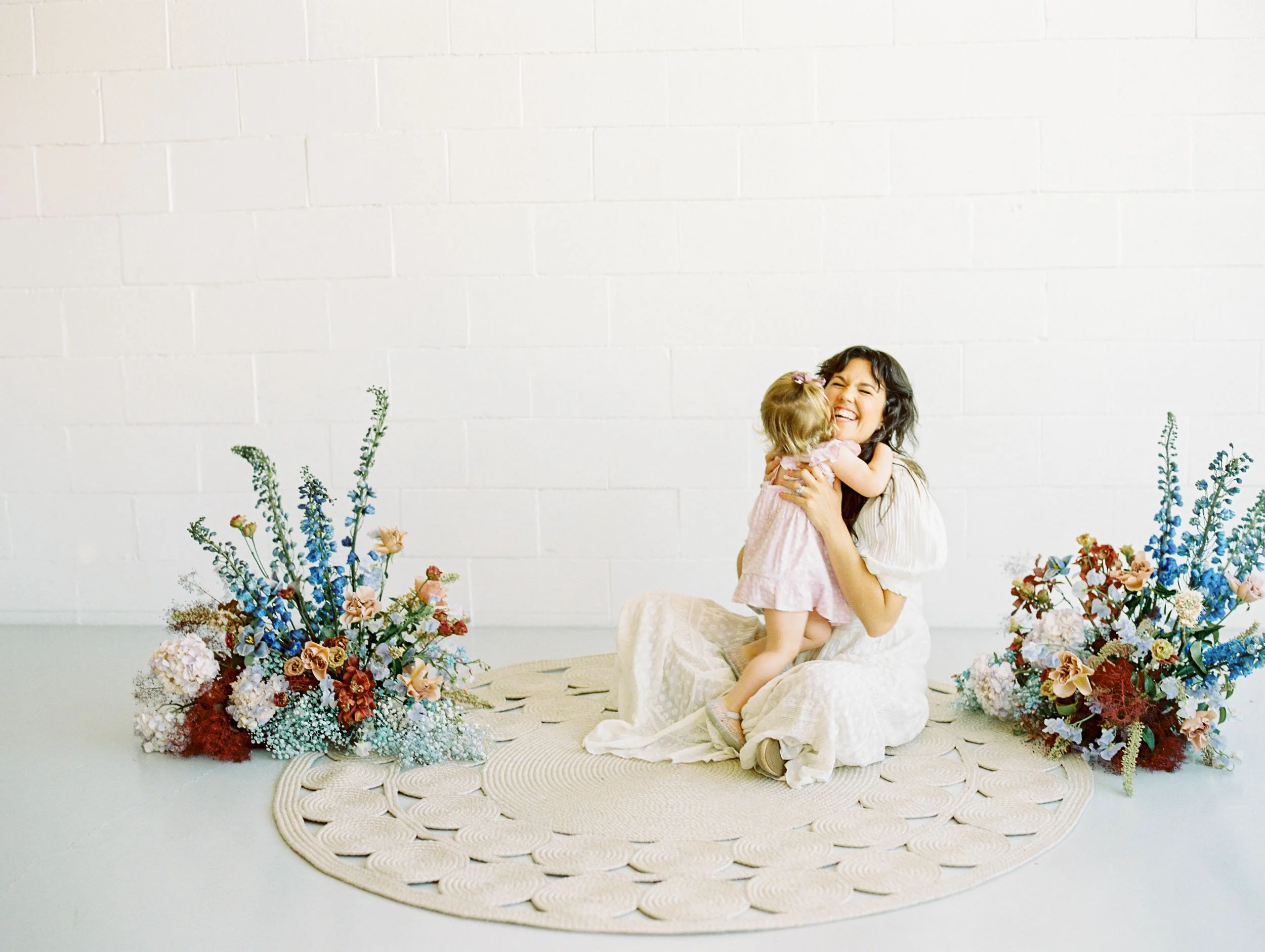 Styled Motherhood Mini Sessions // Bay Area Family Photographer