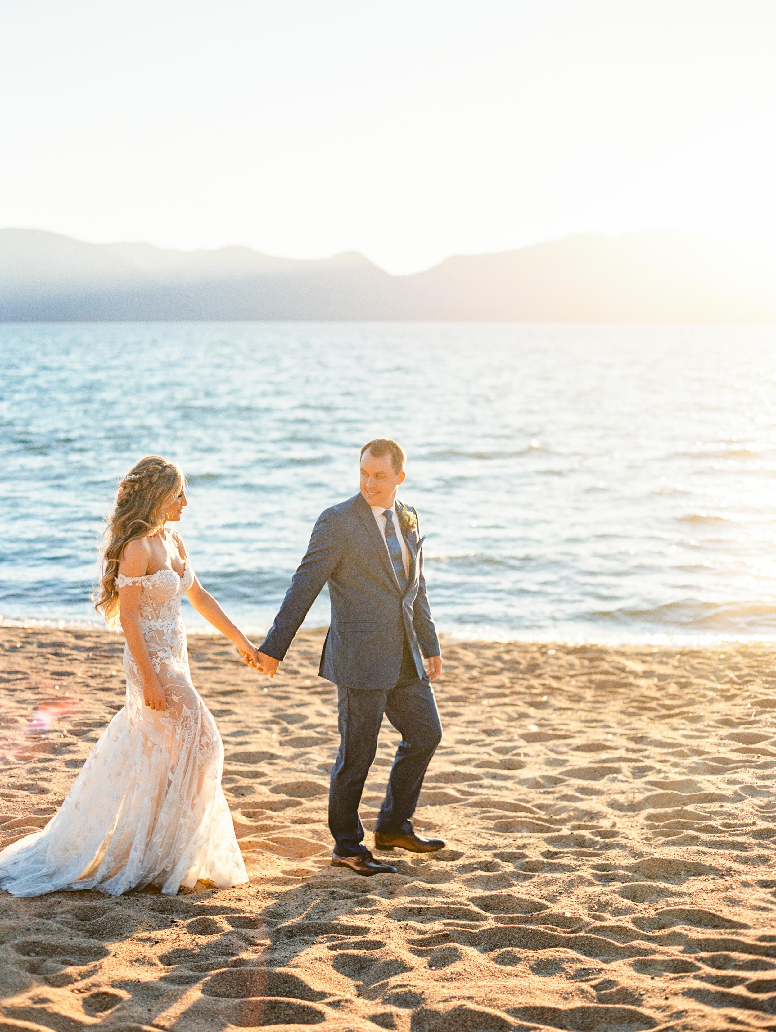 Tahoe Wedding Photographer-105.jpg