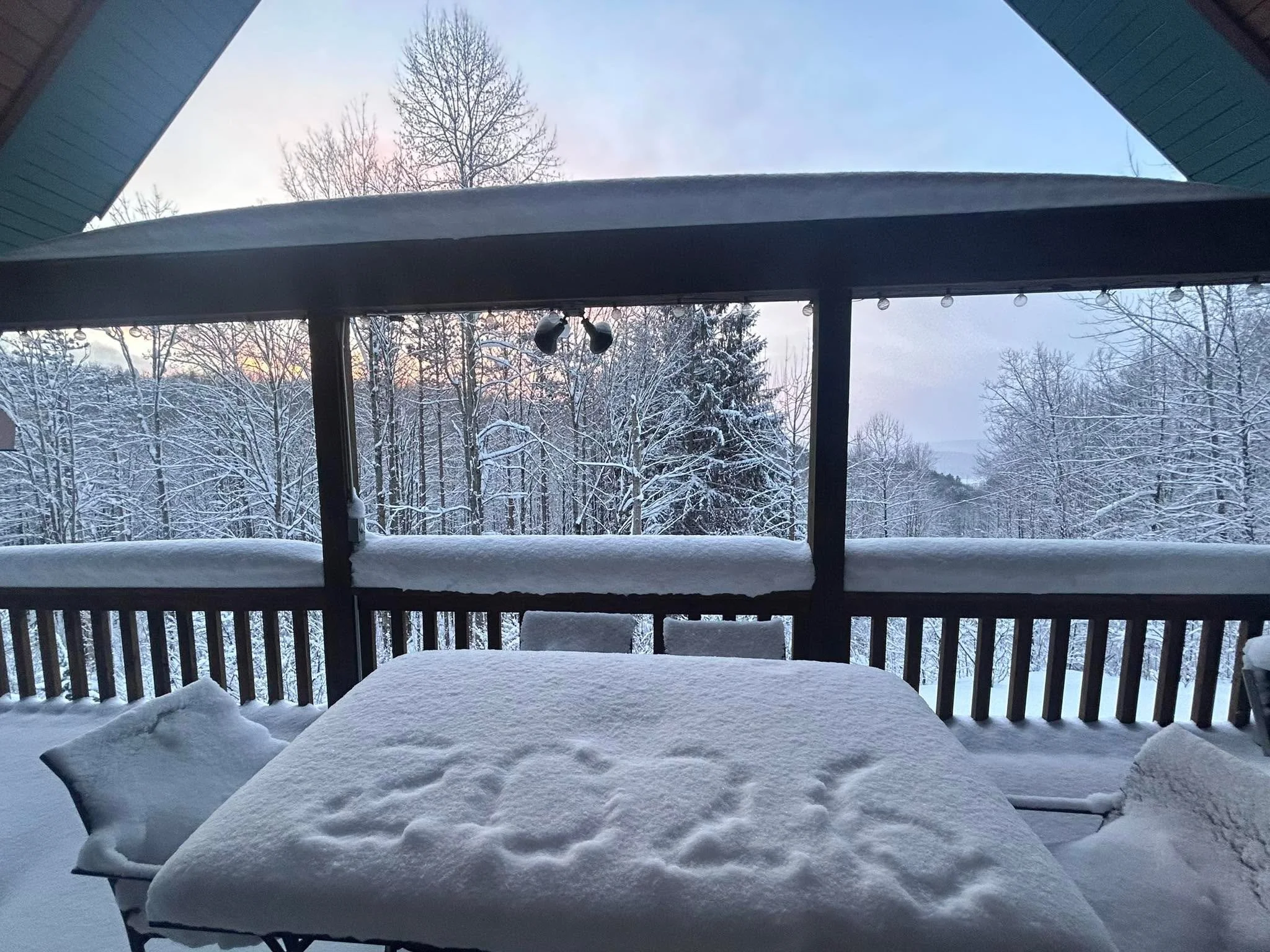 Happy New Year, dear ones! May this year be full of blessings abundant, sacred surprises and hope-filled healing&hellip;