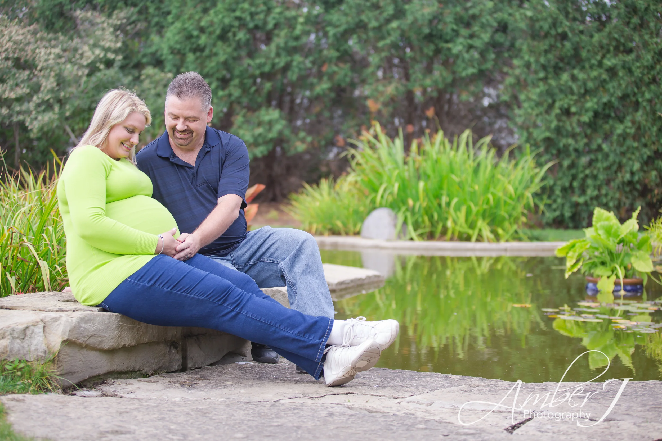 Steele_Maternity_AmberJPhotographyBlog_16.jpg