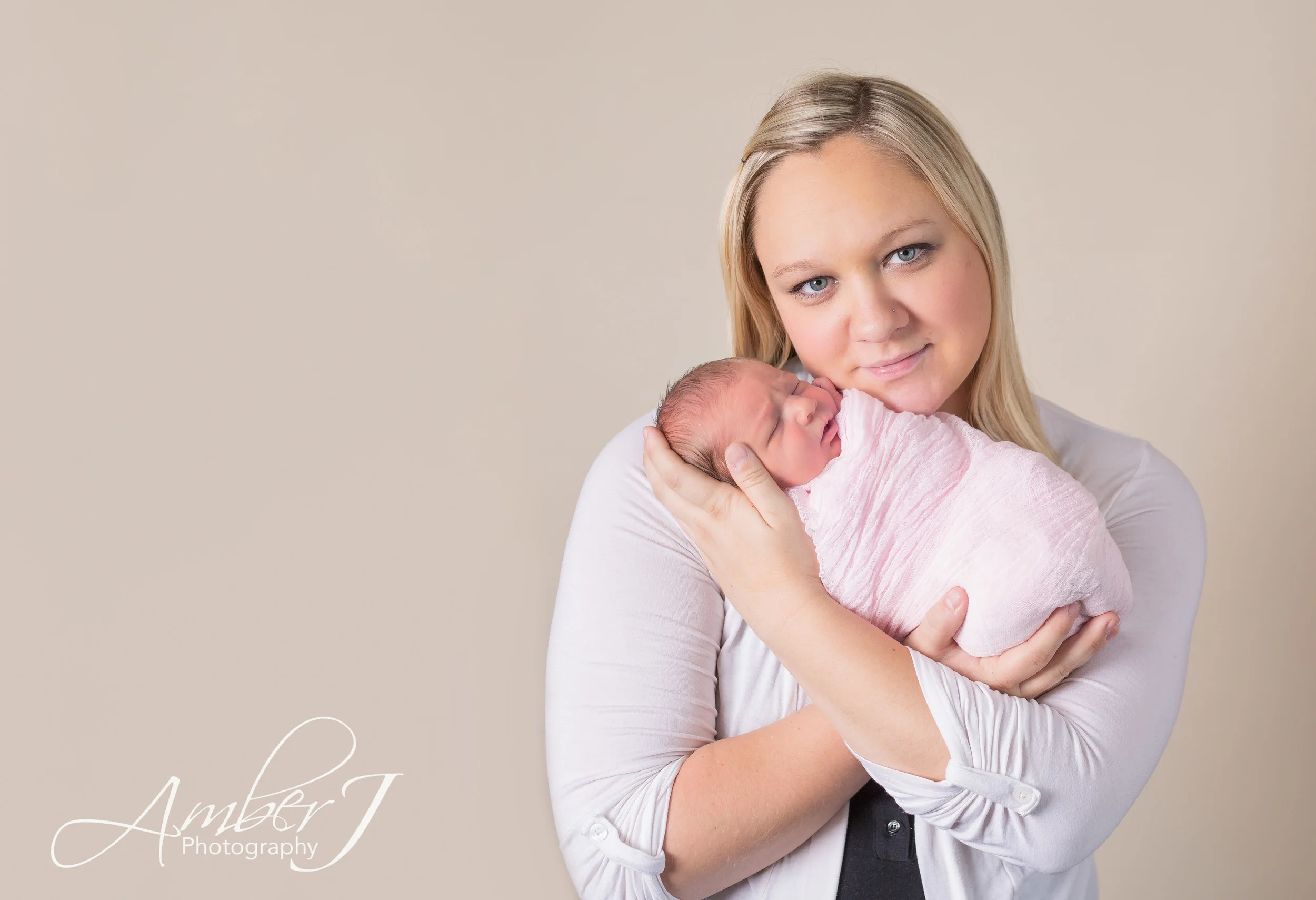 ButtonFamily_AmberJPhotography_Blog_06.jpg