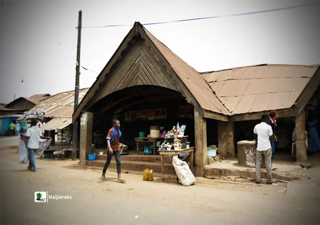 Irefin-Palace-Ibadan-Naijatreks_001_thumb.jpg