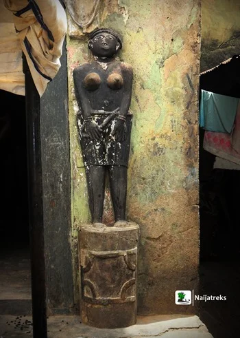 Irefin-Palace-Ibadan-Naijatreks_013_thumb.jpg