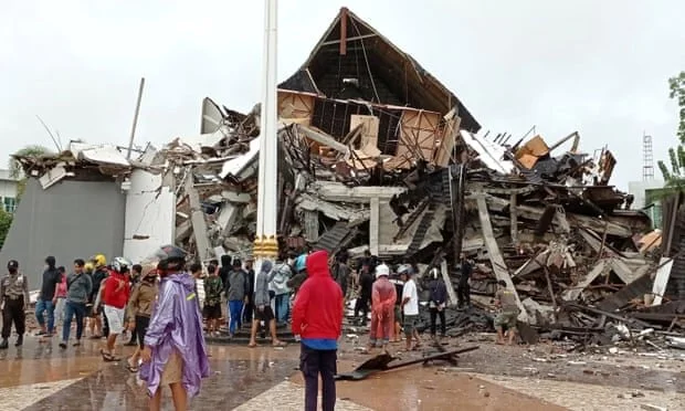 Indonesia earthquake: dozens dead after tremors and landslides hit Sulawesi