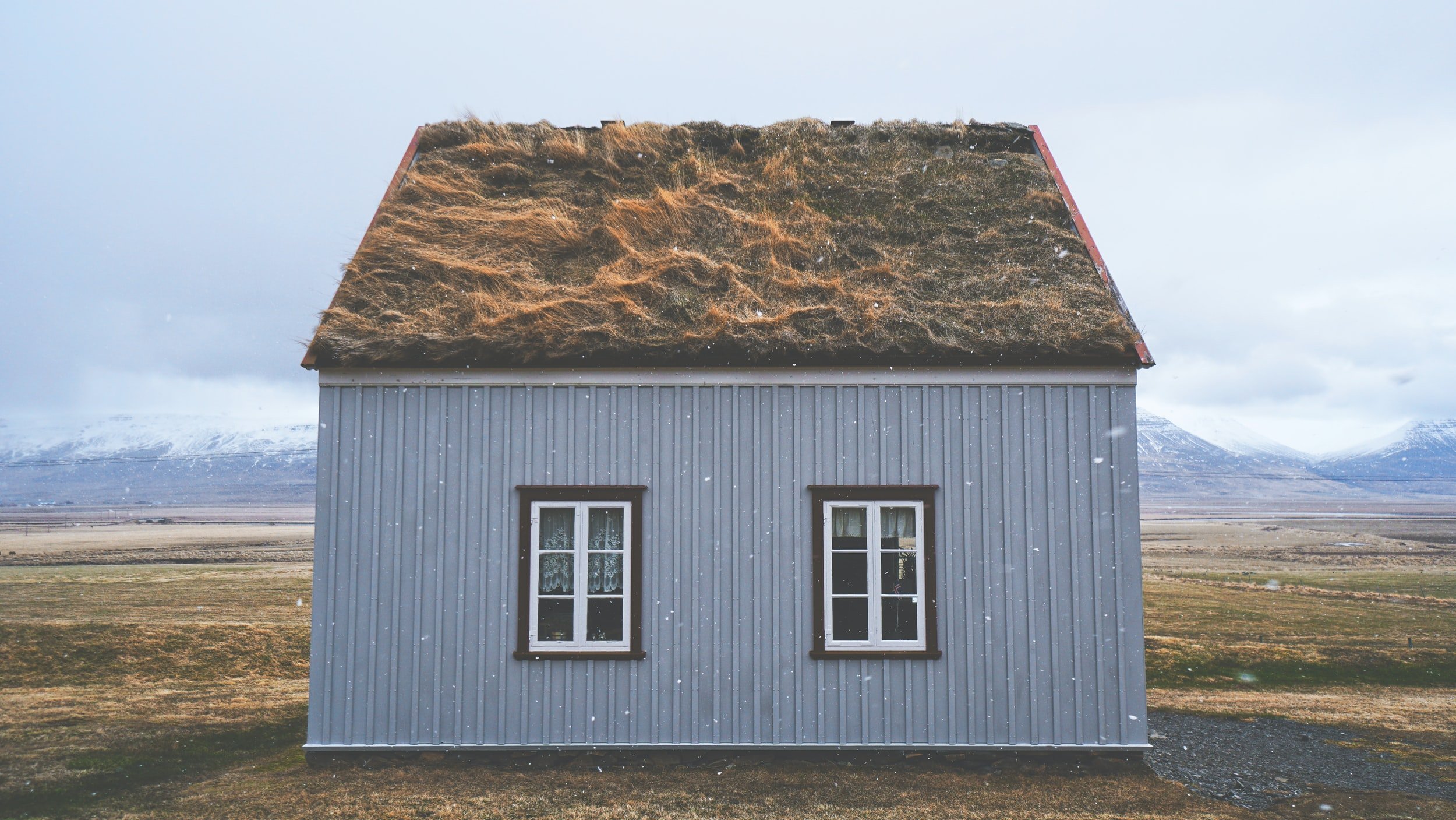 How to Build a Sustainable Home Using Climate-Resistant Materials