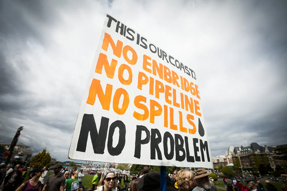 Defend-our-Climate-No-Enbridge-Sign.jpg