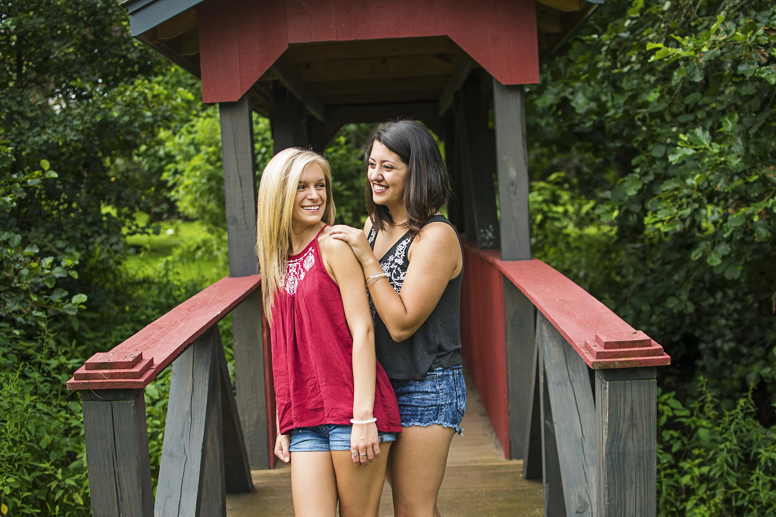 Jordyn + Gina | Bestfriends