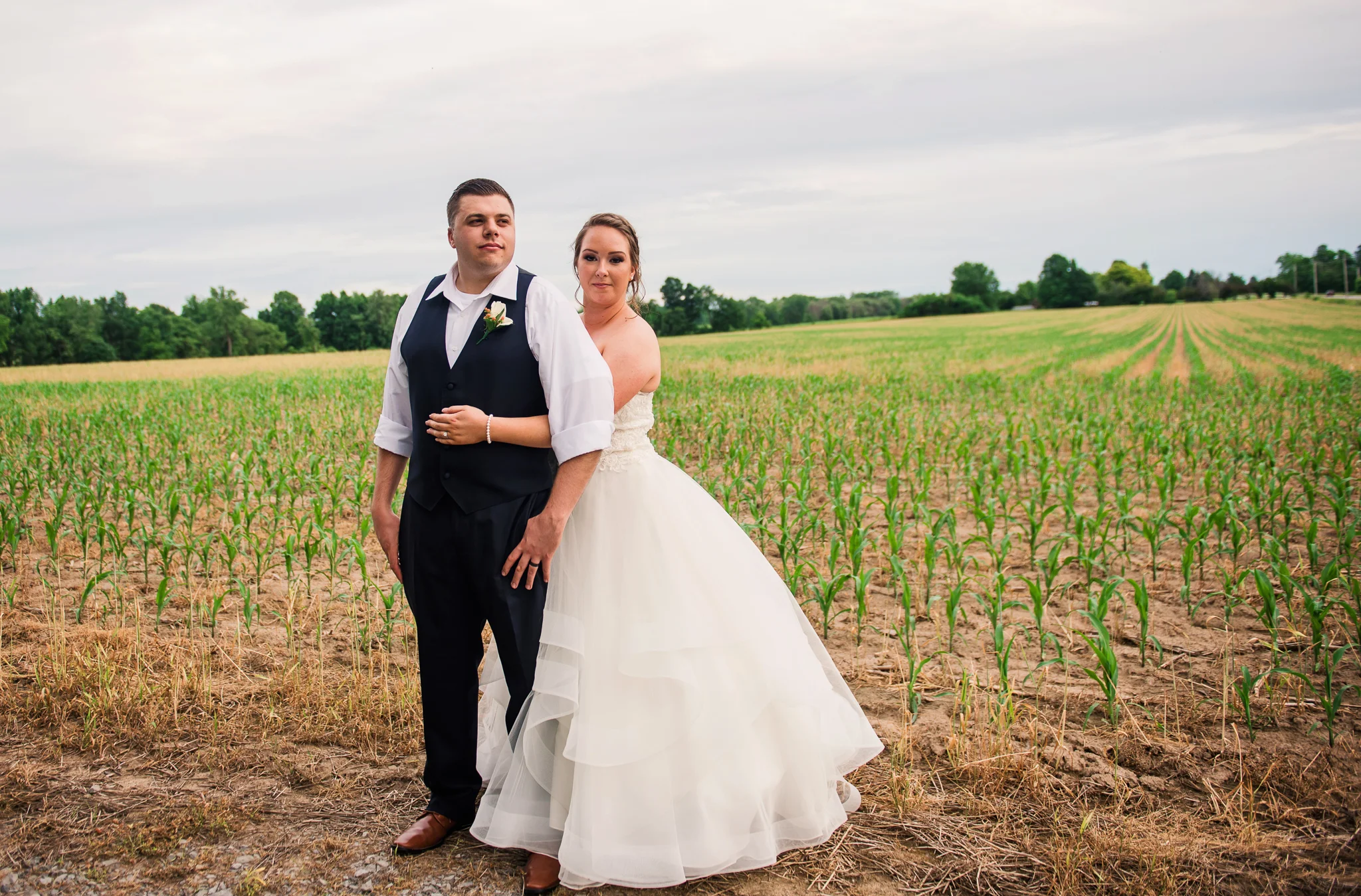 JILLSTUDIO_Avon_Century_Barn_Rochester_Wedding_Rochester_NY_Photographer_DSC_0822.jpg