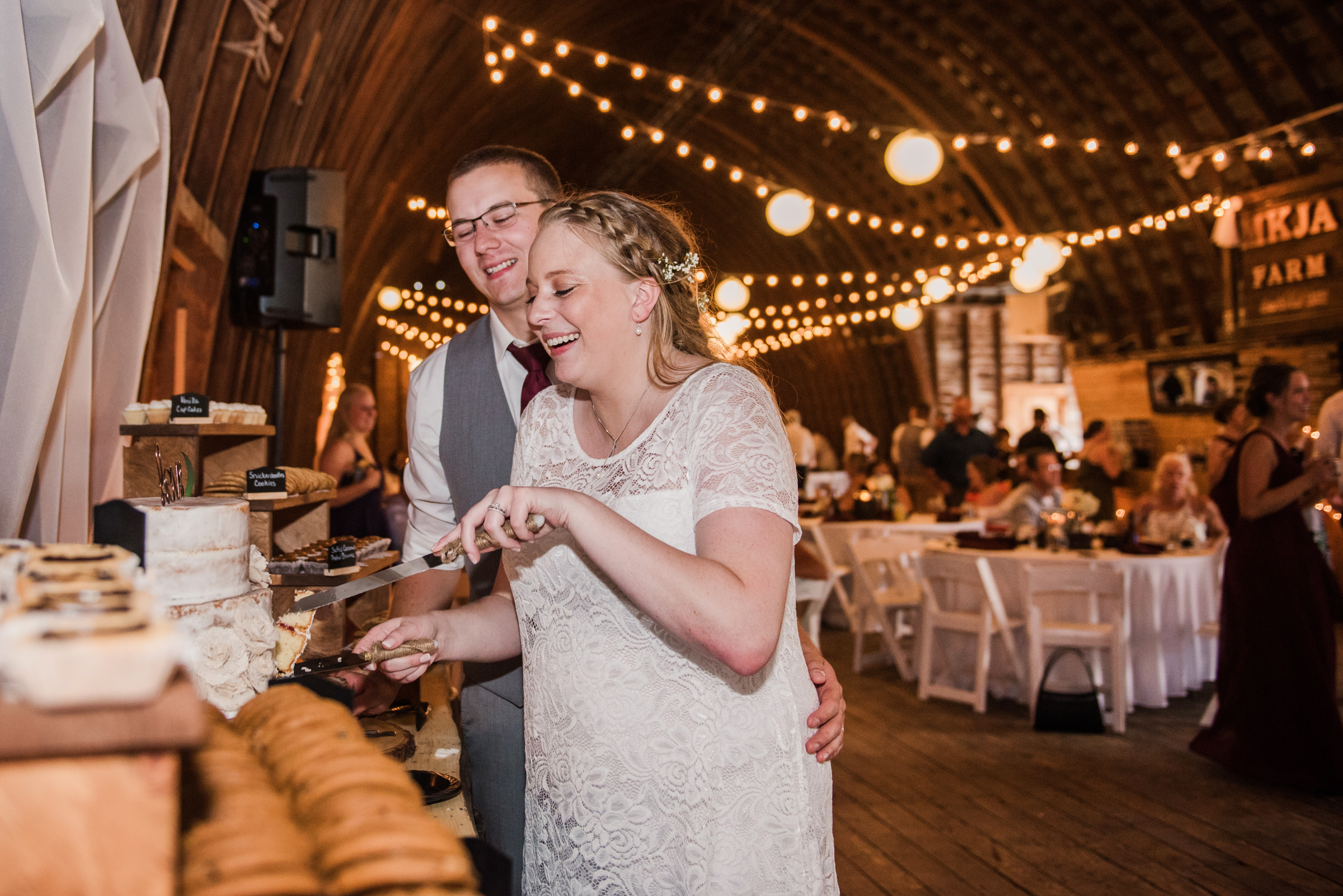 JILLSTUDIO_MKJ_Farms_Central_NY_Wedding_Rochester_NY_Photographer_DSC_8808.jpg