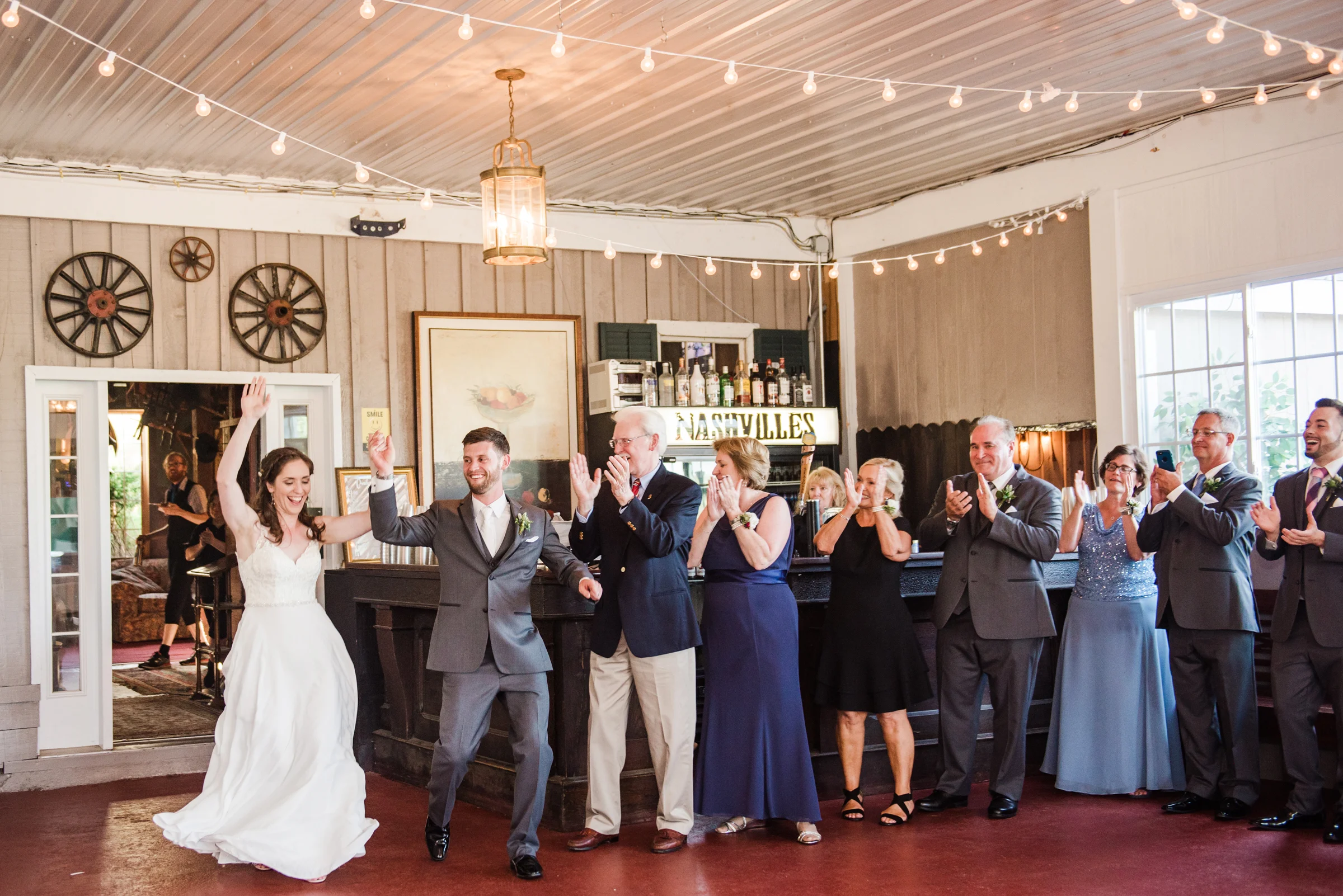 Jerris_Wadsworth_Wedding_Barn_Rochester_Wedding_JILL_STUDIO_Rochester_NY_Photographer_DSC_2835.jpg