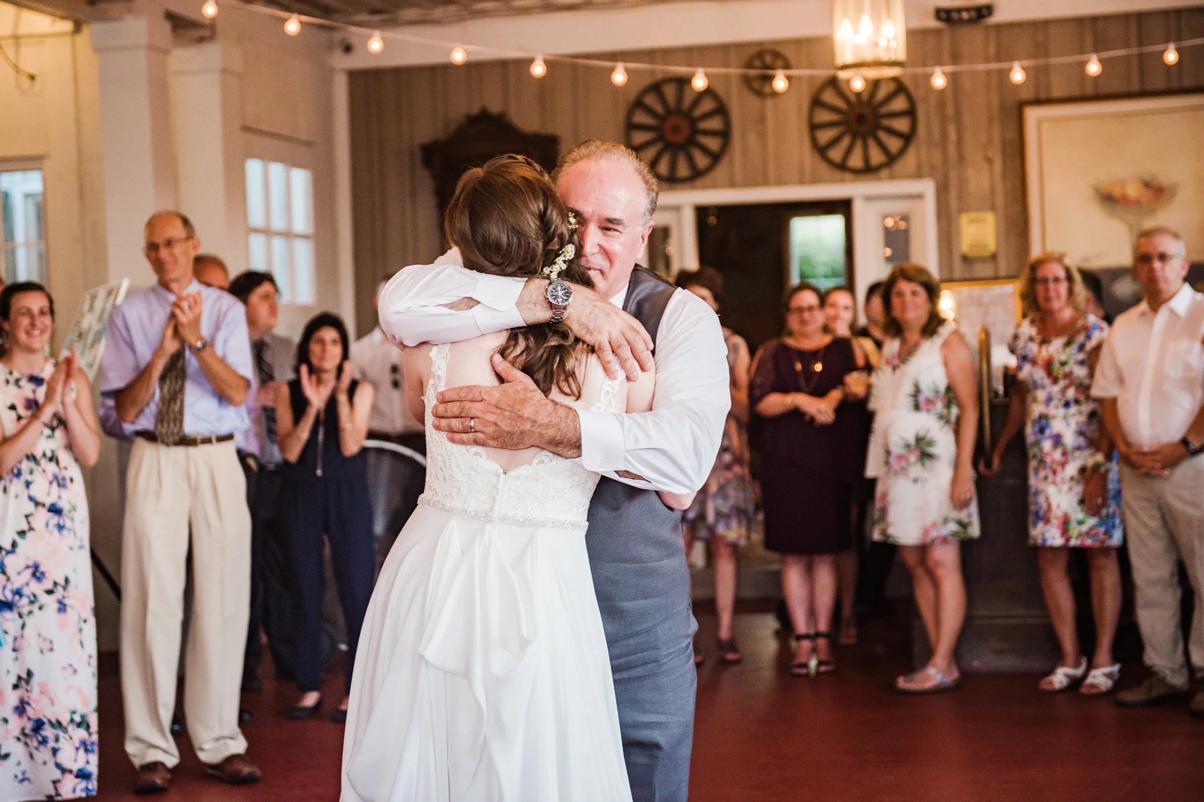 Jerris_Wadsworth_Wedding_Barn_Rochester_Wedding_JILL_STUDIO_Rochester_NY_Photographer_DSC_3026.jpg