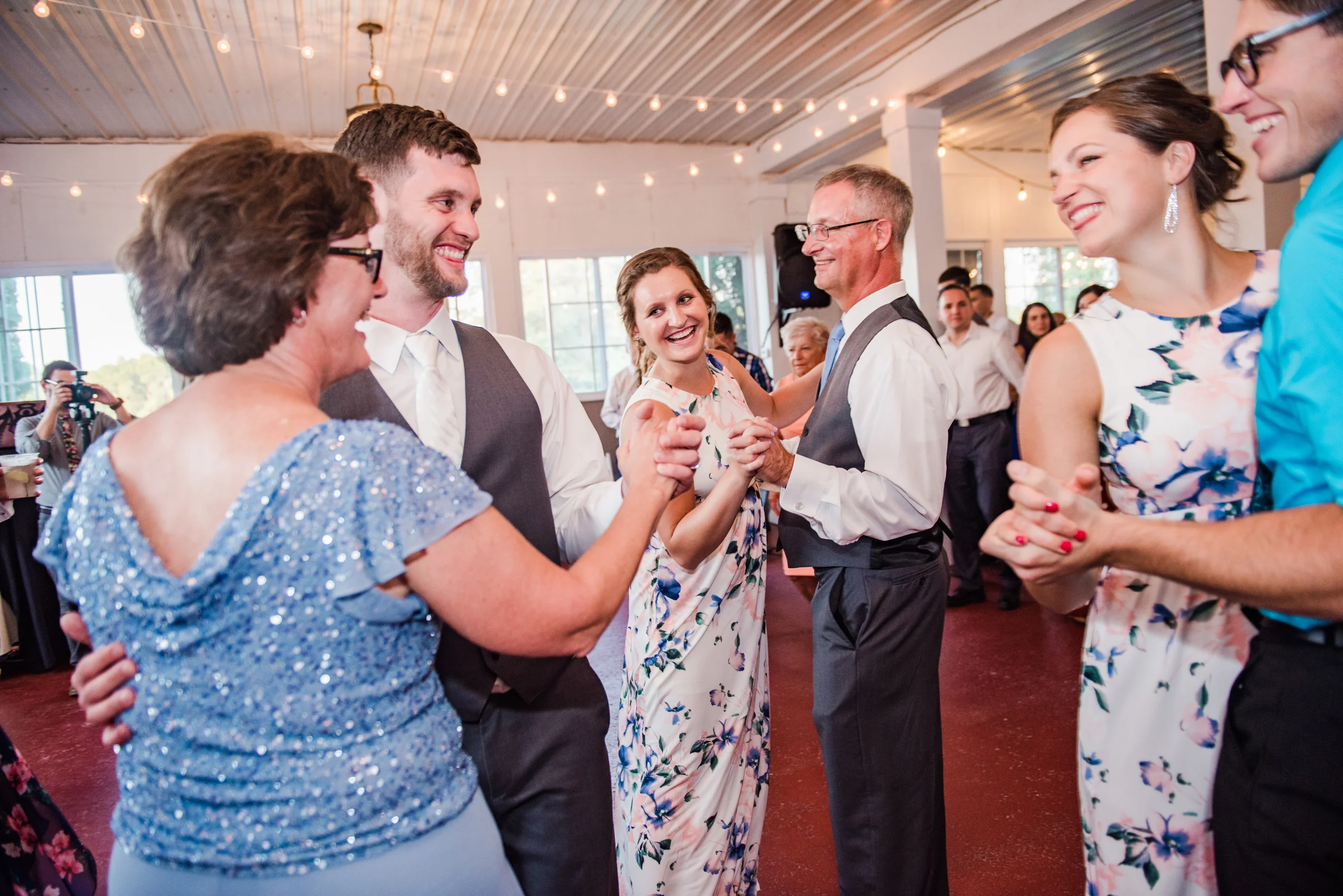 Jerris_Wadsworth_Wedding_Barn_Rochester_Wedding_JILL_STUDIO_Rochester_NY_Photographer_DSC_3034.jpg