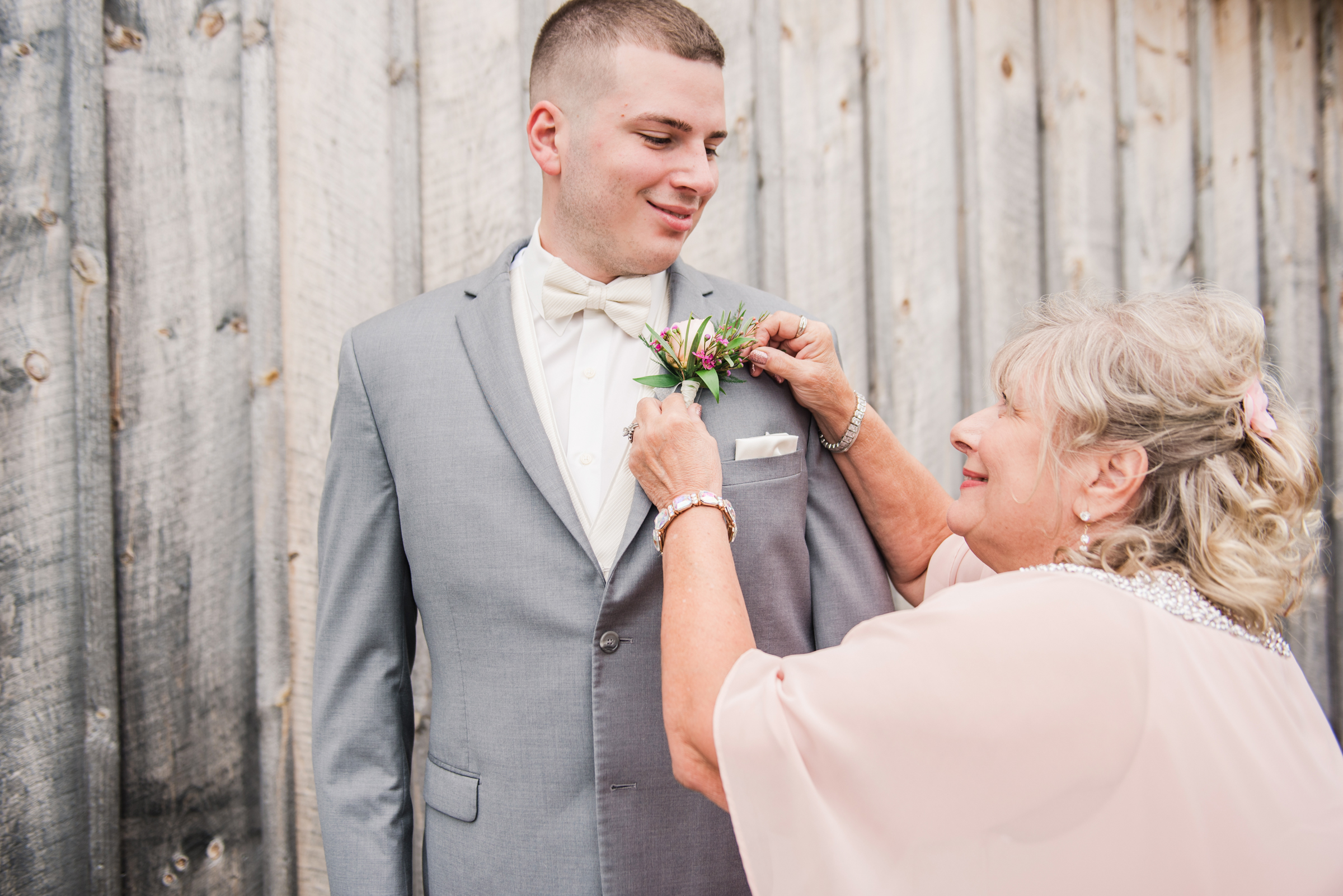 Wolf_Oak_Acres_Central_NY_Wedding_JILL_STUDIO_Rochester_NY_Photographer_DSC_8352.jpg