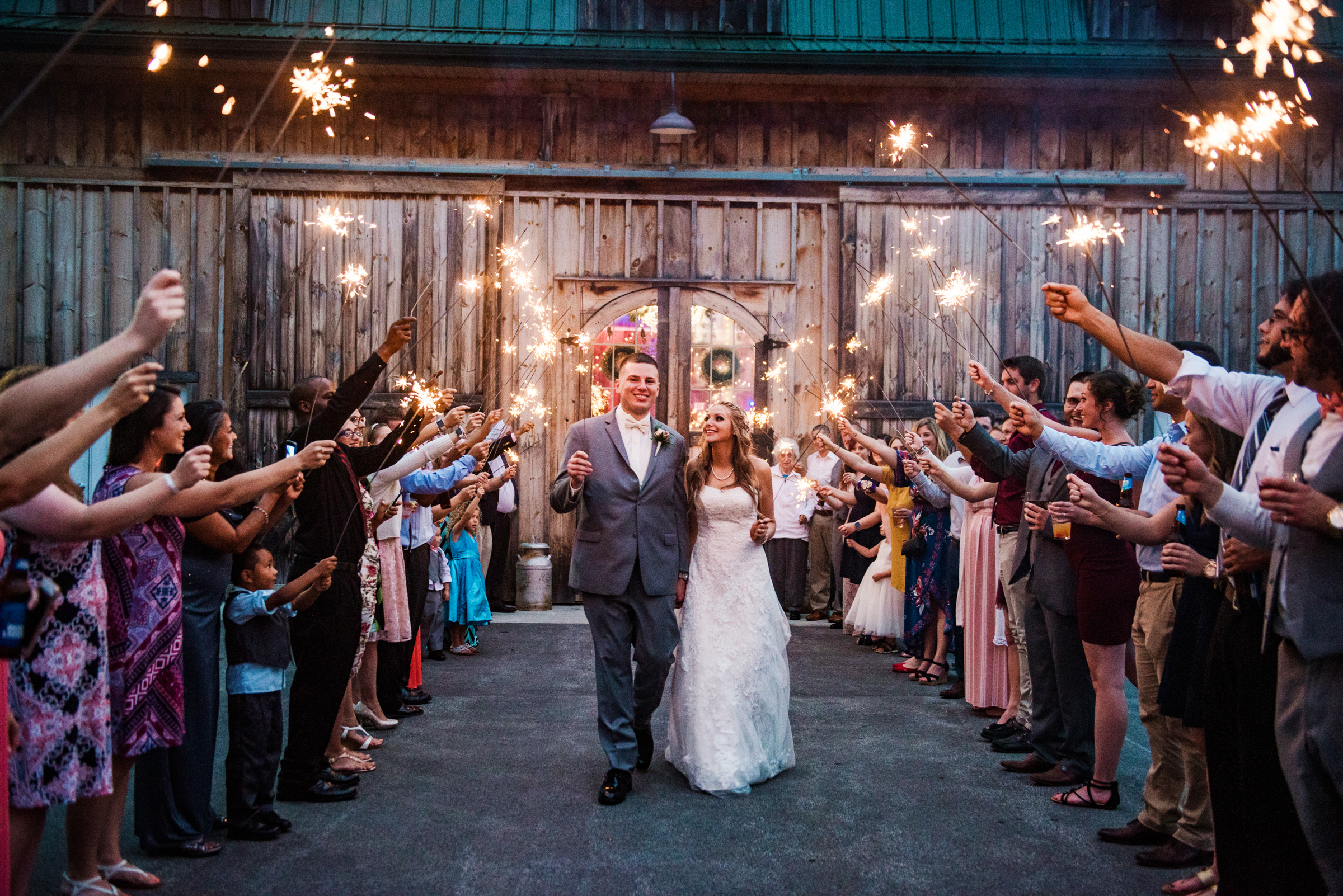 Wolf_Oak_Acres_Central_NY_Wedding_JILL_STUDIO_Rochester_NY_Photographer_DSC_9108.jpg