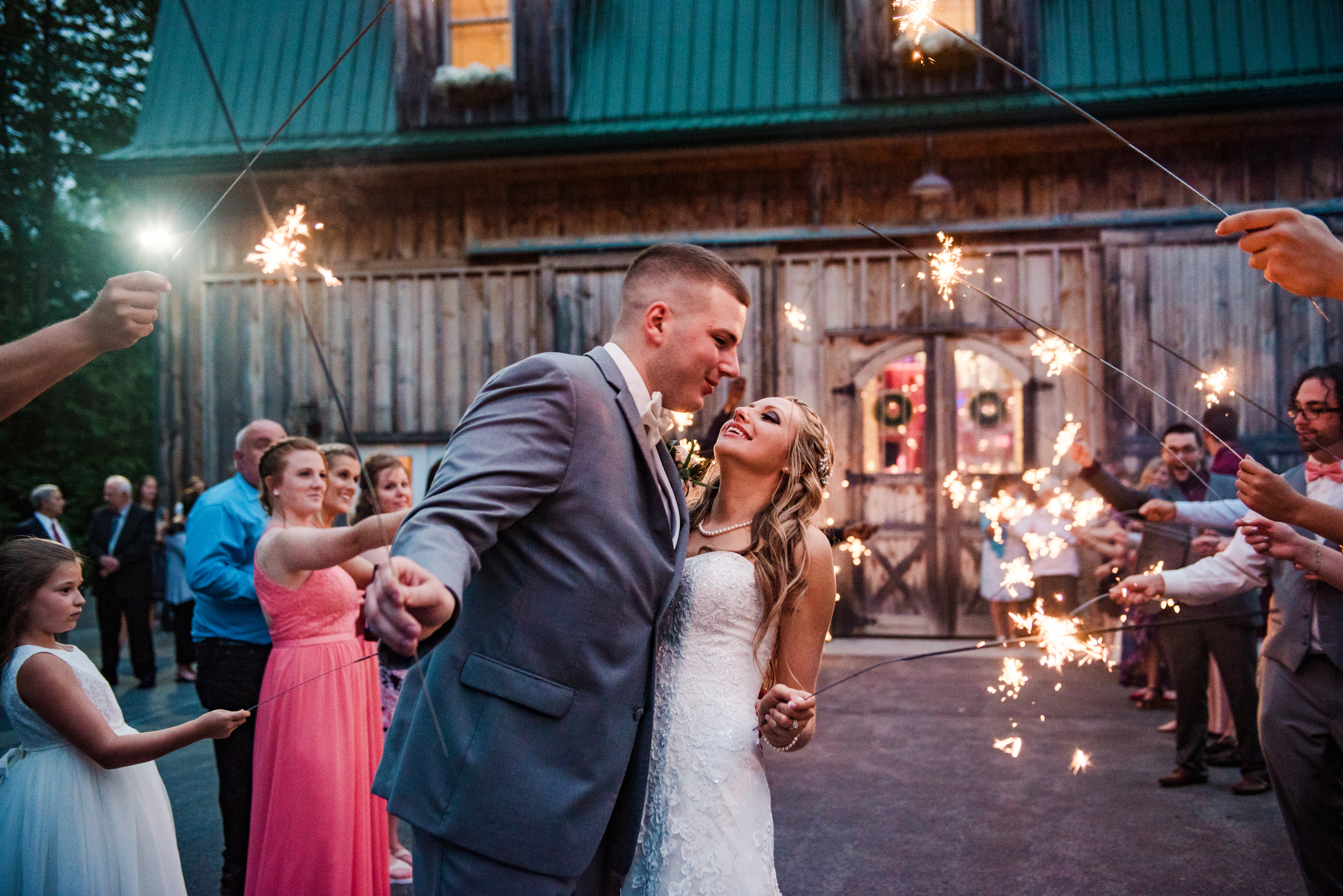 Wolf_Oak_Acres_Central_NY_Wedding_JILL_STUDIO_Rochester_NY_Photographer_DSC_9119.jpg