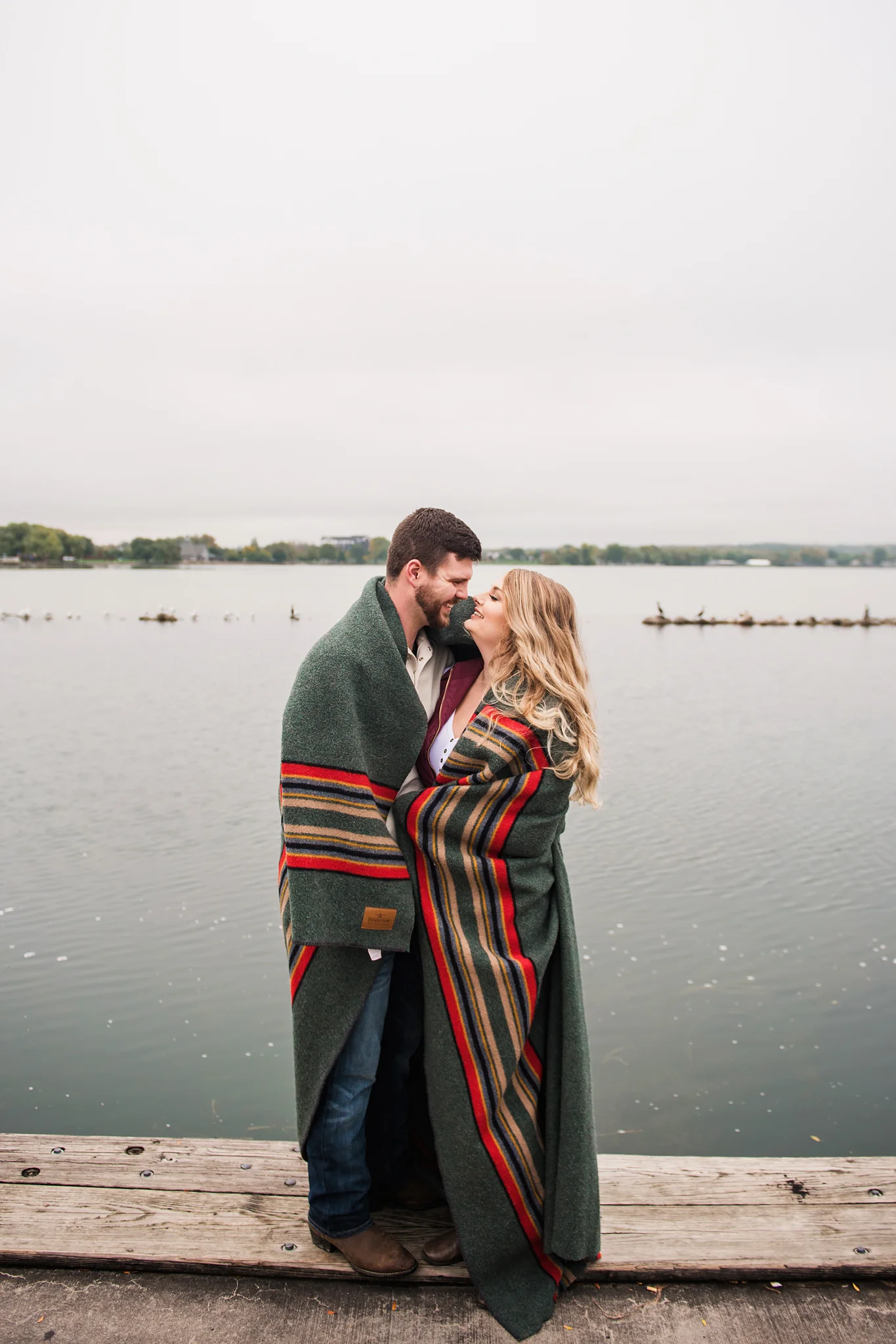 Kershaw_Park_Canandaigua_City_Pier_Finger_Lakes_Engagement_Session_JILL_STUDIO_Rochester_NY_Photographer_DSC_1609.jpg