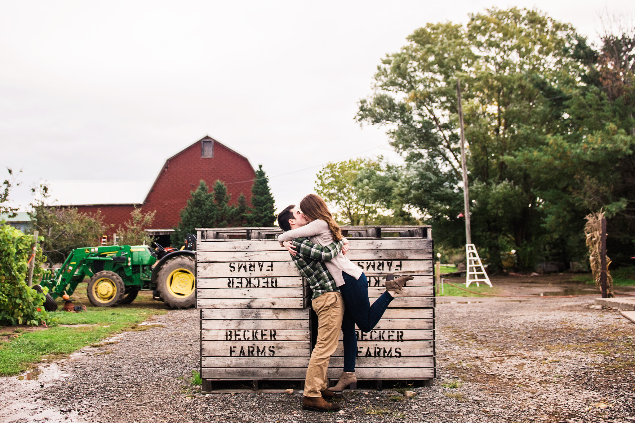 Becker_Farms_Buffalo_Engagement_Session_JILL_STUDIO_Rochester_NY_Photographer_DSC_4816.jpg