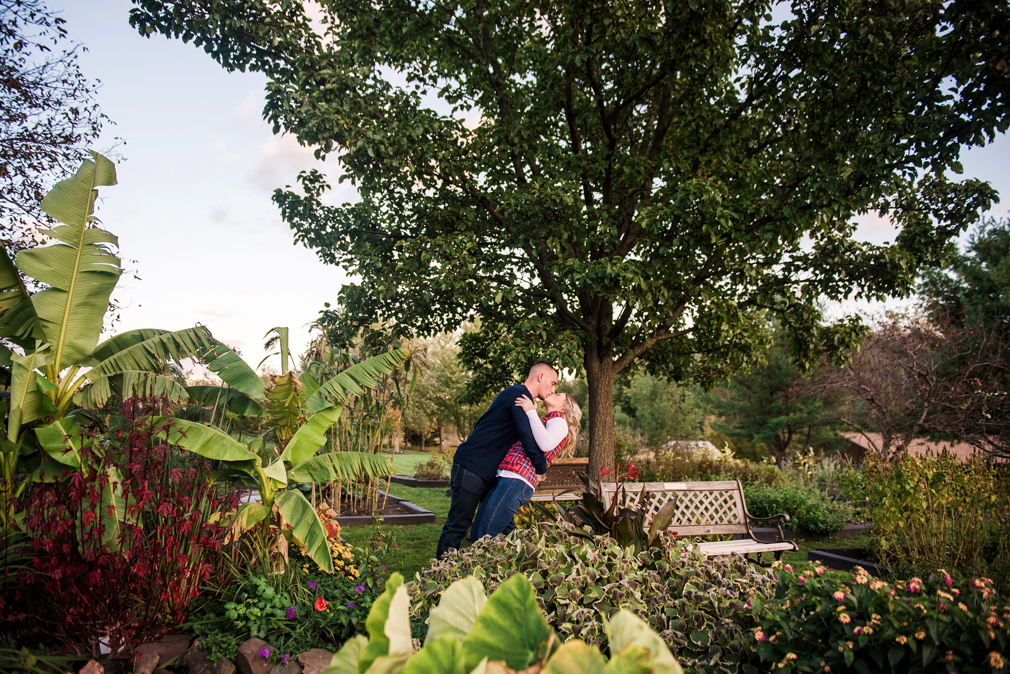 Tinker_Nature_Park_Rochester_Couples_Session_JILL_STUDIO_Rochester_NY_Photographer_DSC_5002.jpg