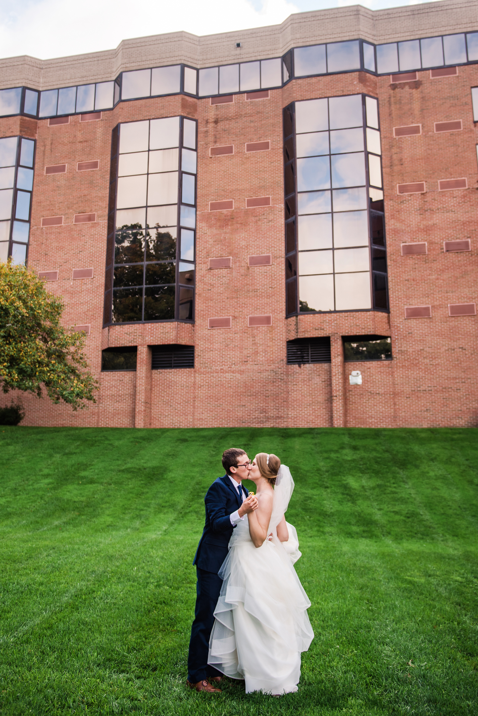 Woodcliff_Hotel_and_Spa_Rochester_Wedding_JILL_STUDIO_Rochester_NY_Photographer_DSC_2520.jpg