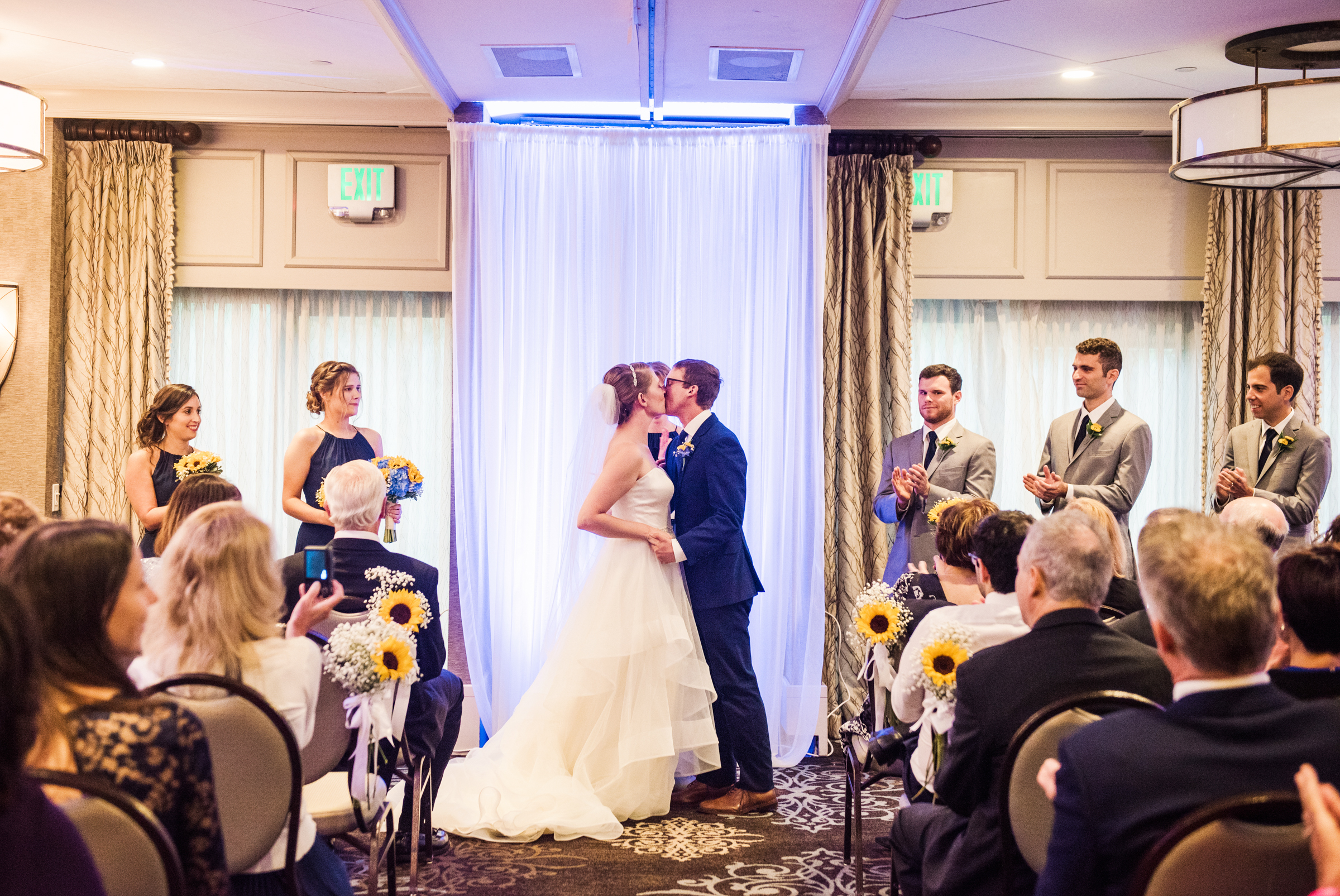 Woodcliff_Hotel_and_Spa_Rochester_Wedding_JILL_STUDIO_Rochester_NY_Photographer_DSC_2643.jpg