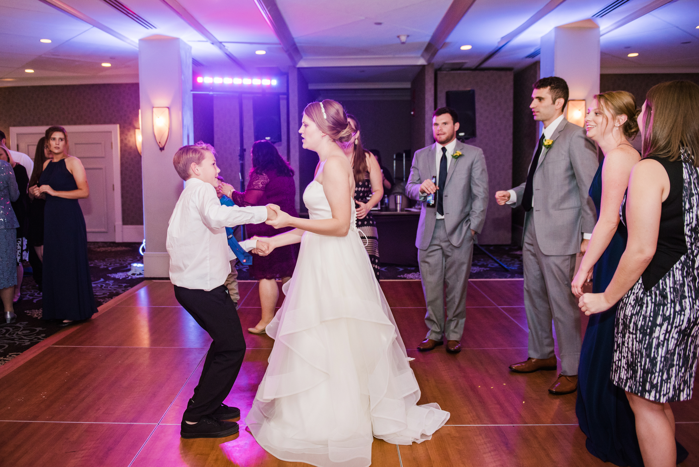 Woodcliff_Hotel_and_Spa_Rochester_Wedding_JILL_STUDIO_Rochester_NY_Photographer_DSC_3192.jpg