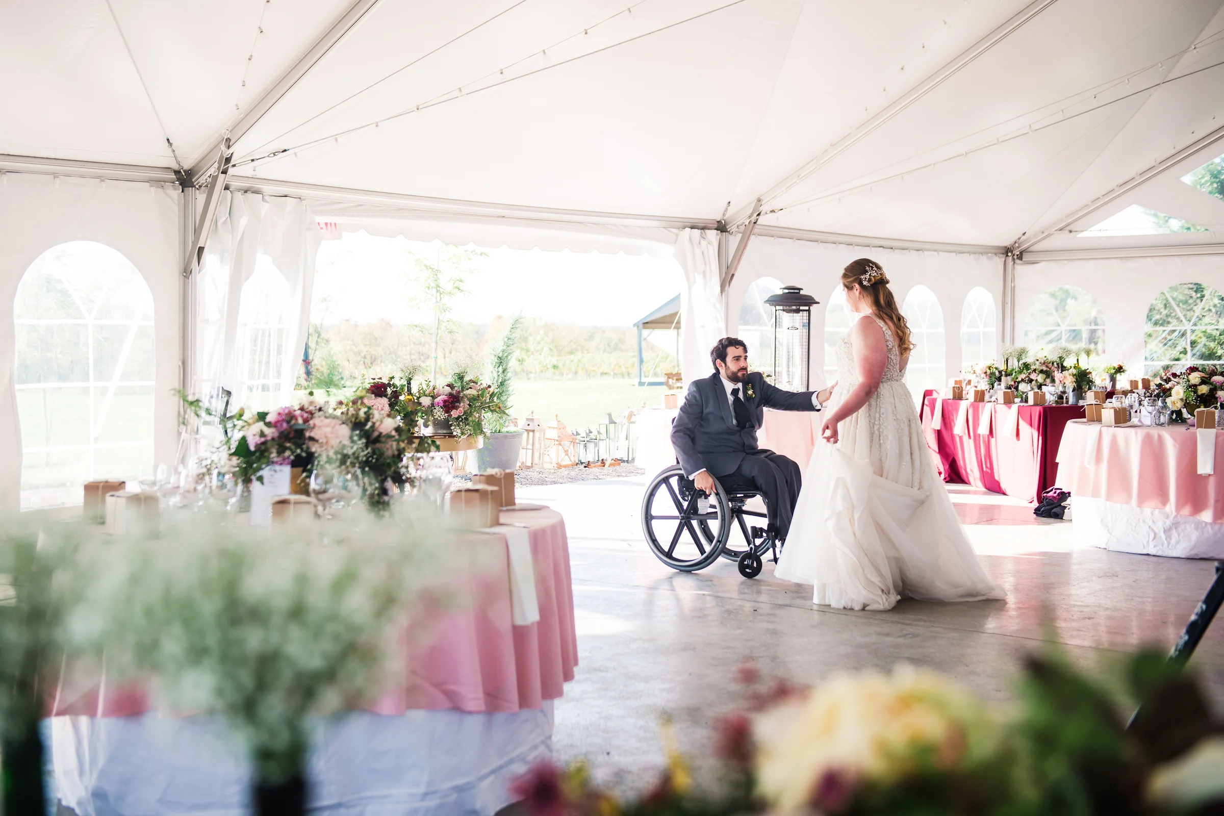 Zugibe_Vineyards_Finger_Lakes_Wedding_JILL_STUDIO_Rochester_NY_Photographer_DSC_3850.jpg