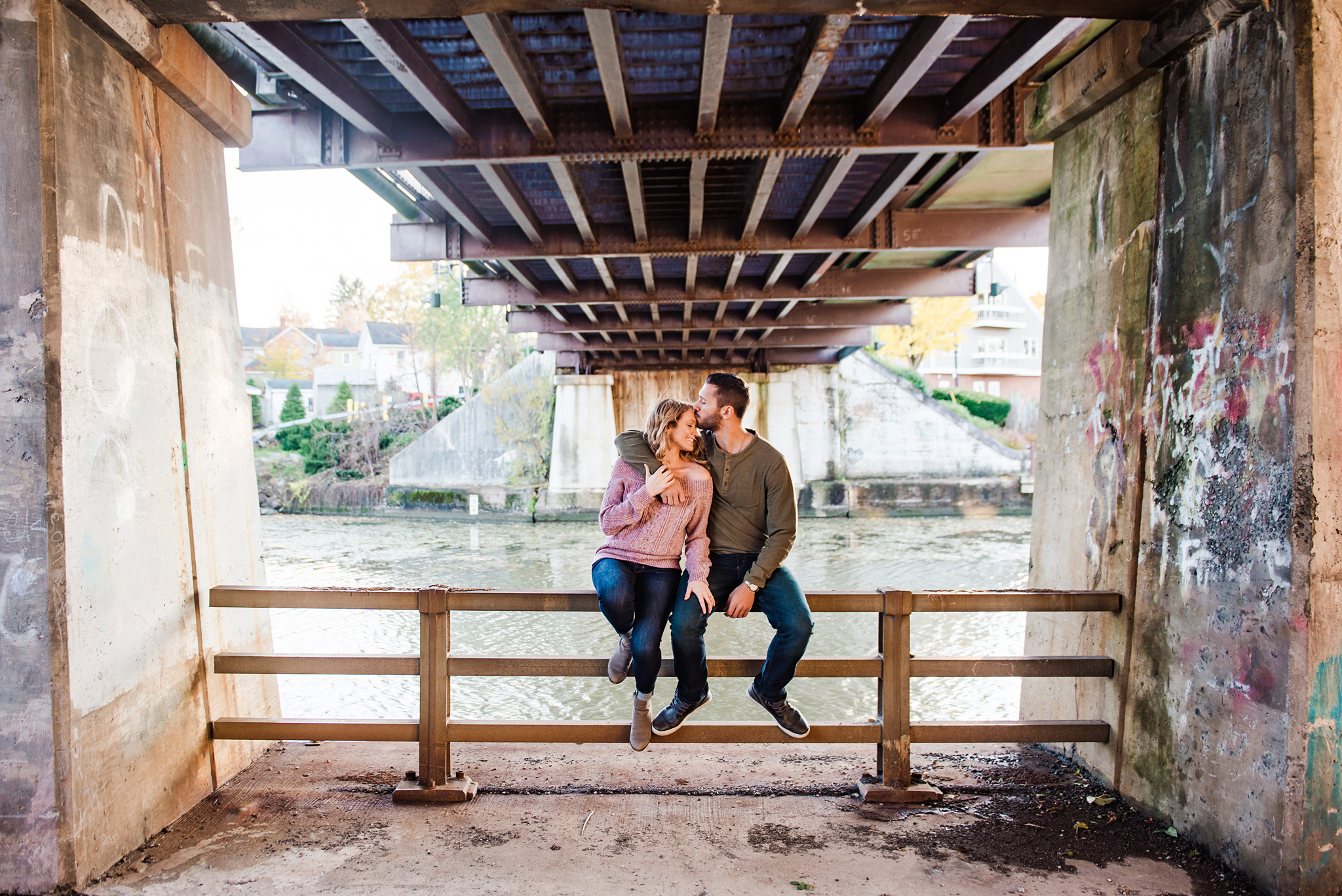 Village_of_Fairport_Rochester_Engagement_Session_JILL_STUDIO_Rochester_NY_Photographer_DSC_8558.jpg