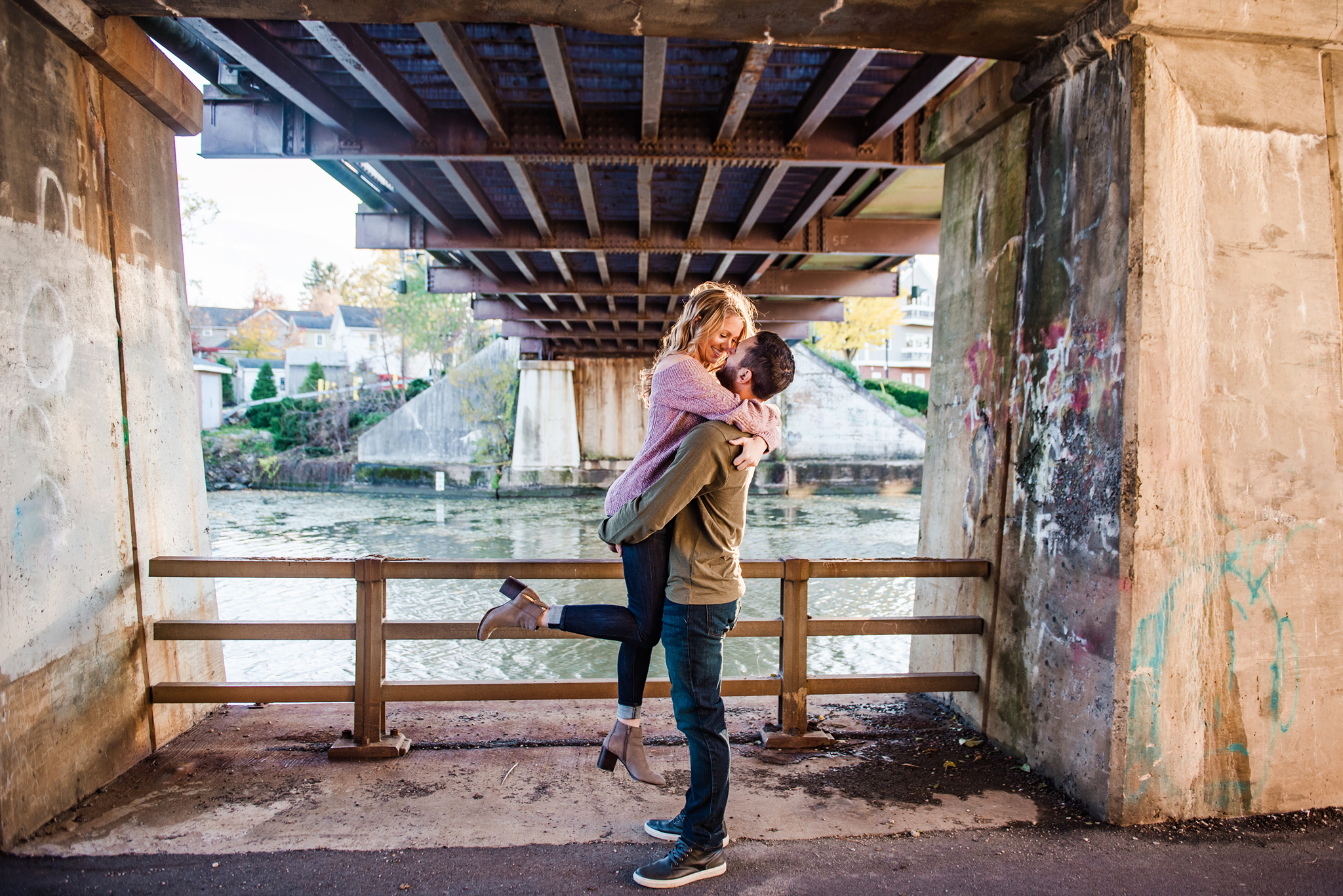 Village_of_Fairport_Rochester_Engagement_Session_JILL_STUDIO_Rochester_NY_Photographer_DSC_8580.jpg