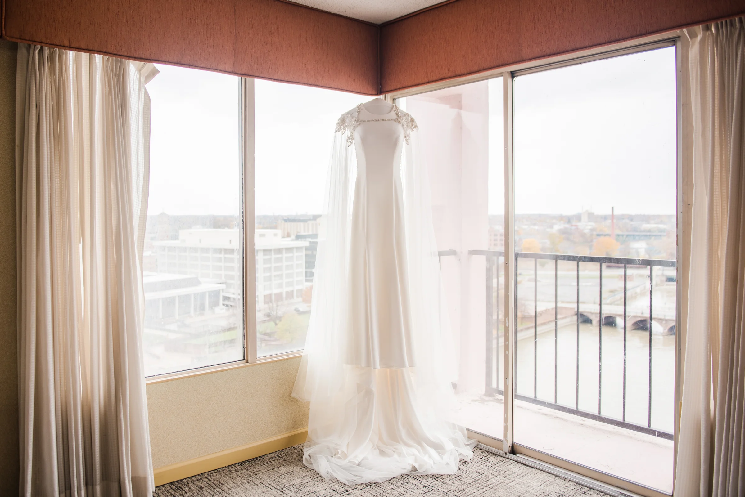 Wintergarden_by_Monroes_Rochester_Wedding_JILL_STUDIO_Rochester_NY_Photographer_151411.jpg