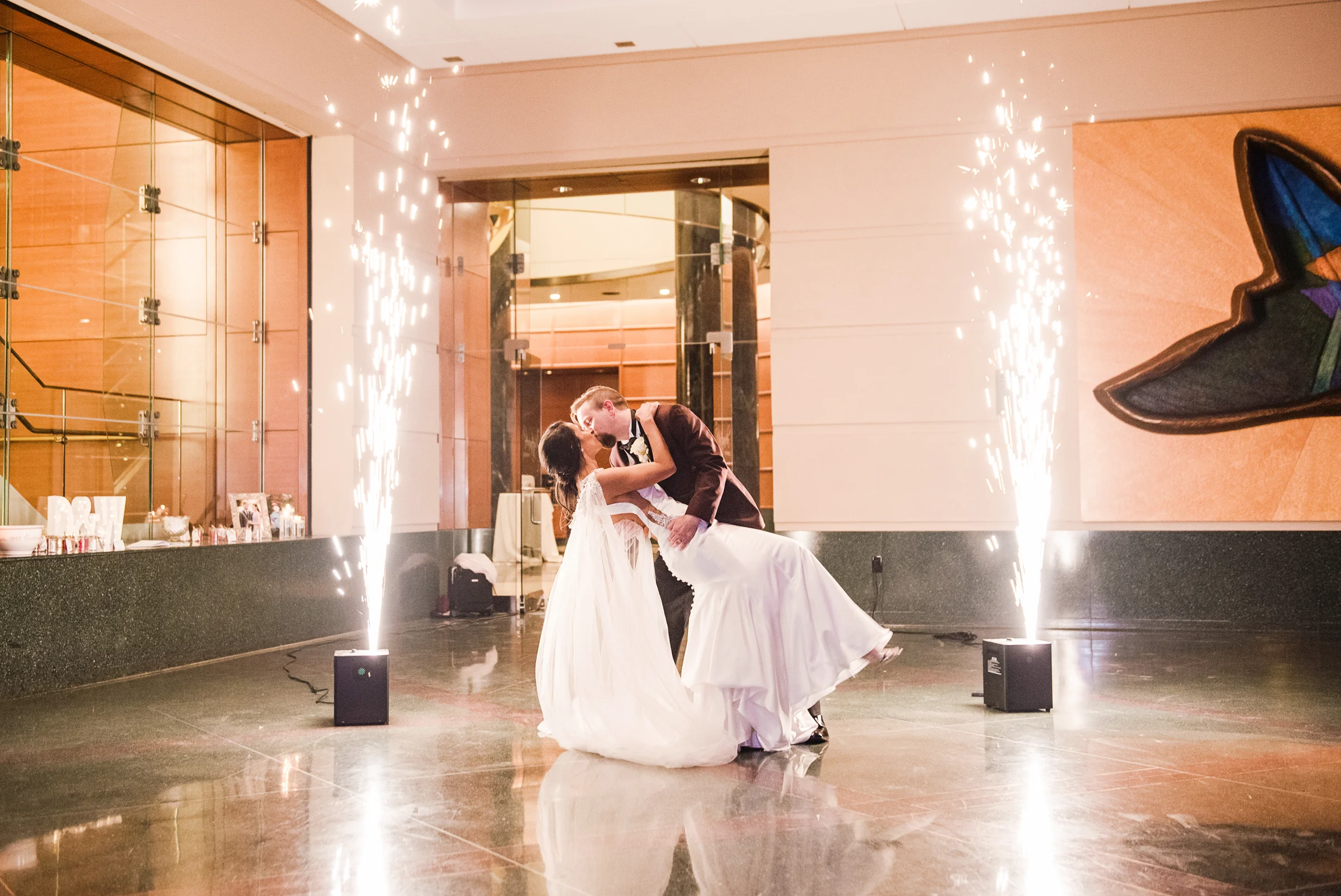 Wintergarden_by_Monroes_Rochester_Wedding_JILL_STUDIO_Rochester_NY_Photographer_202436.jpg