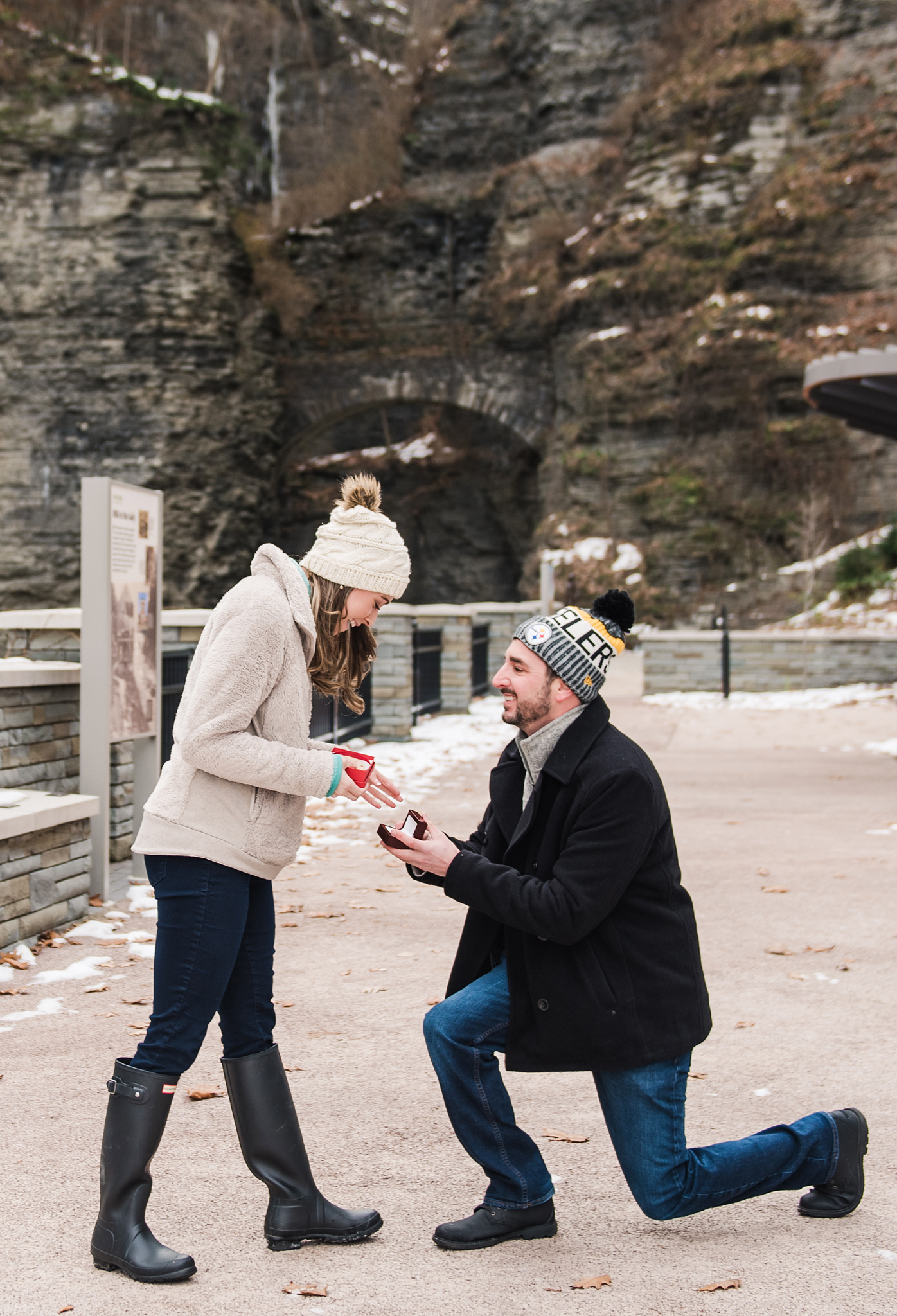 Watkins_Glen_State_Park_Shequaga_Falls_Finger_Lakes_Proposal_JILL_STUDIO_Rochester_NY_Photographer_DSC_1344.jpg