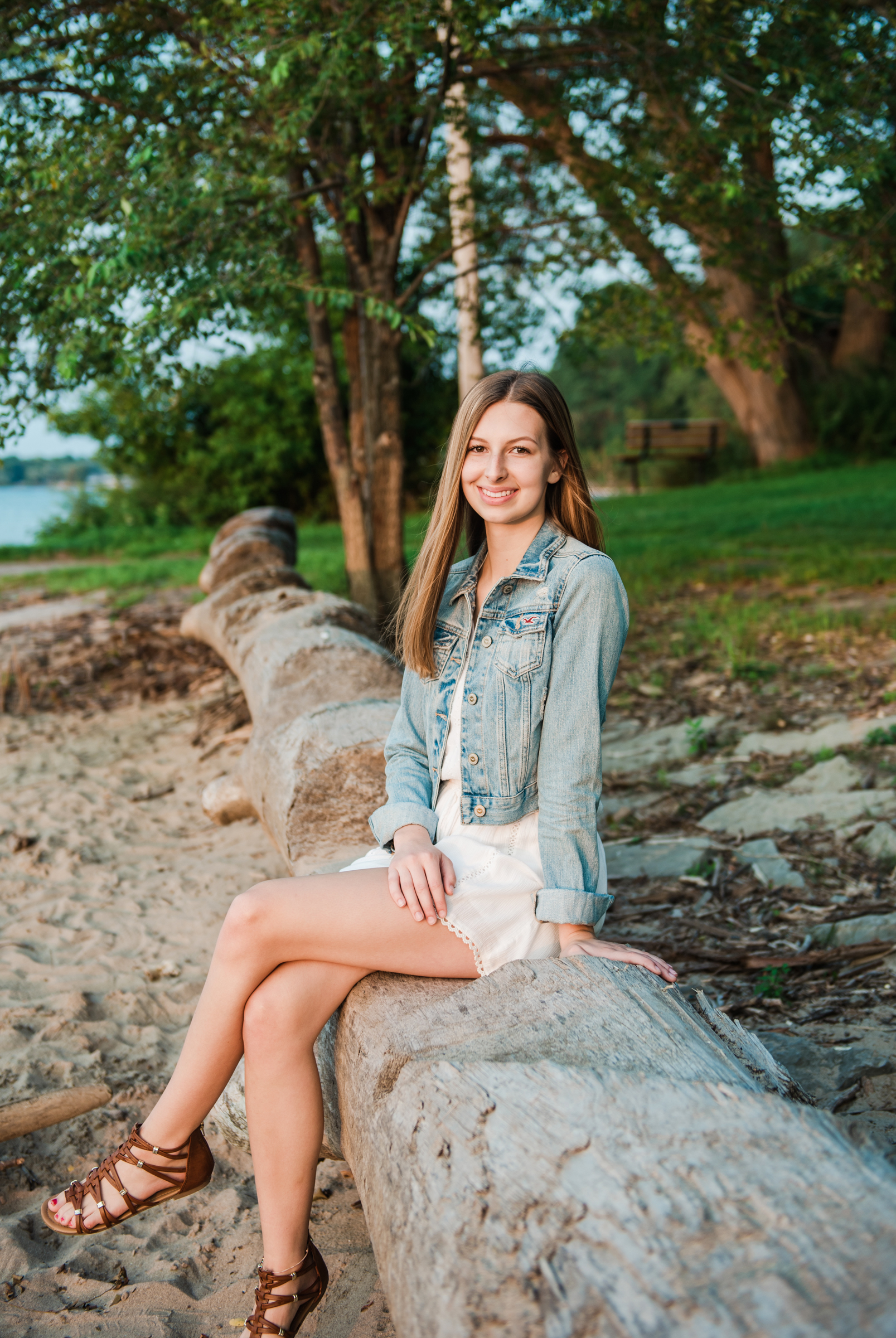 Memorial_Art_Gallery_Webster_Park_Rochester_Senior_Portrait_Session_JILL_STUDIO_Rochester_NY_Photographer_DSC_9806.jpg