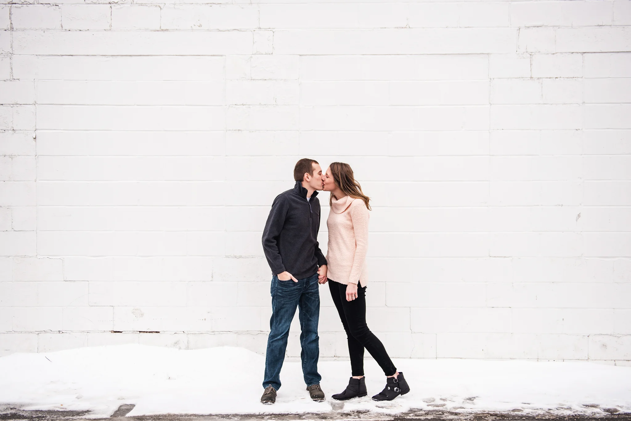 Spencerport_Village_Rochester_Couples_Session_JILL_STUDIO_Rochester_NY_Photographer_DSC_5008.jpg