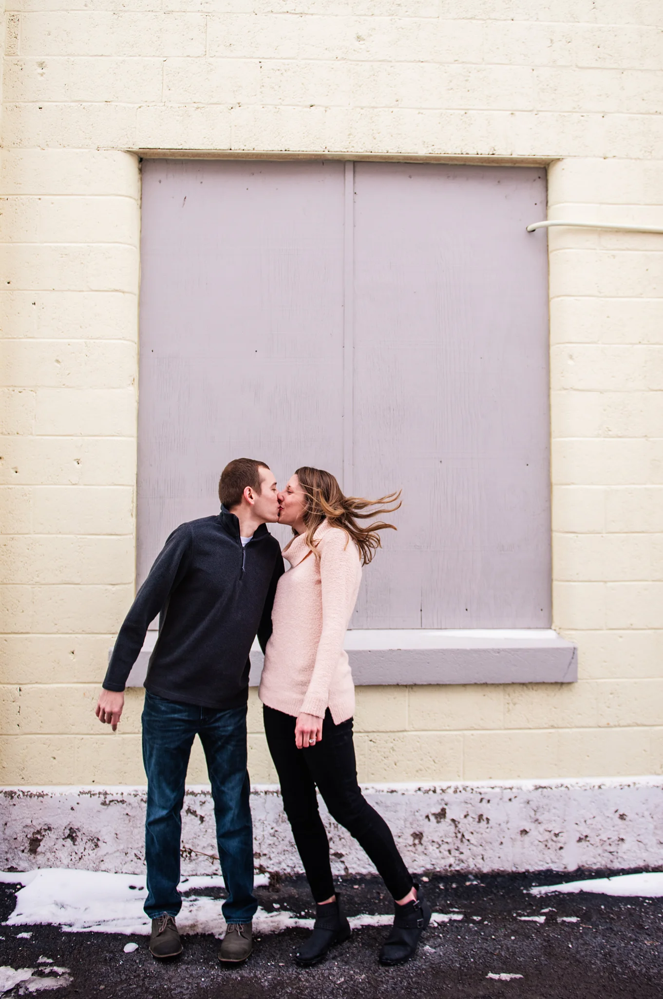 Spencerport_Village_Rochester_Couples_Session_JILL_STUDIO_Rochester_NY_Photographer_DSC_5080.jpg